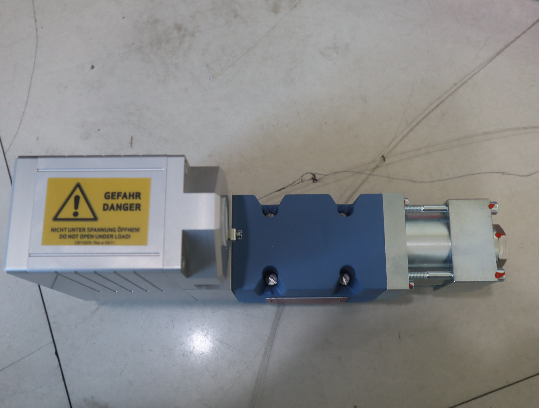 D634K2020 R40KO2M0VWS2 美国穆格MOOG伺服阀