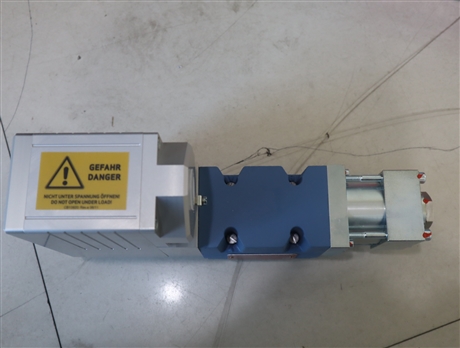 D634K2020 R40KO2M0VWS2 美国穆格MOOG伺服阀