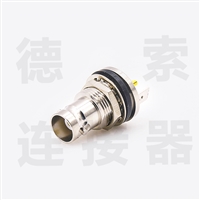 BNC连接器母直式穿墙焊接防水铜镀镍标准