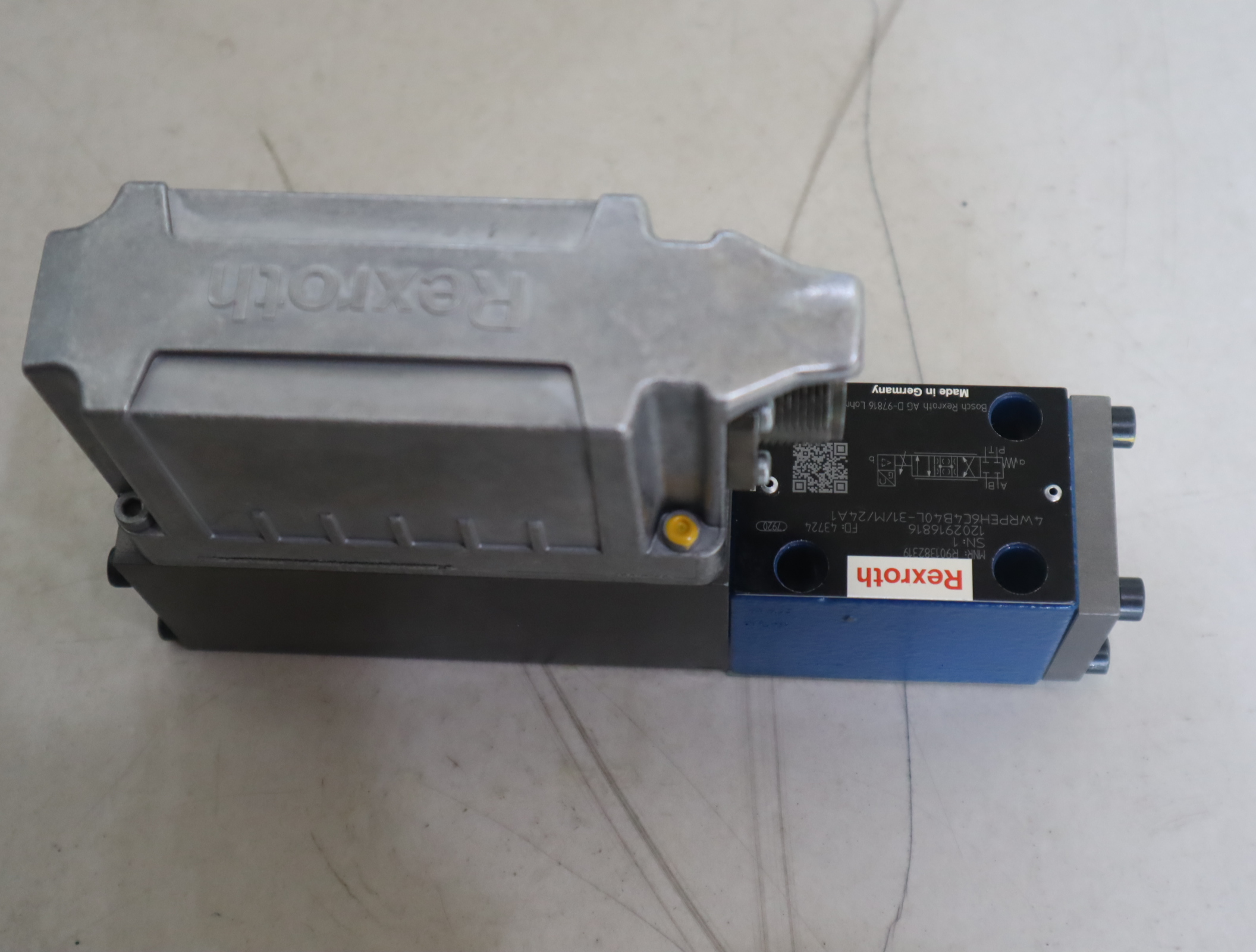 R901382319 4WRPEH6C4B40L-3X/M/24A1 德国力士乐REXROTH伺服阀