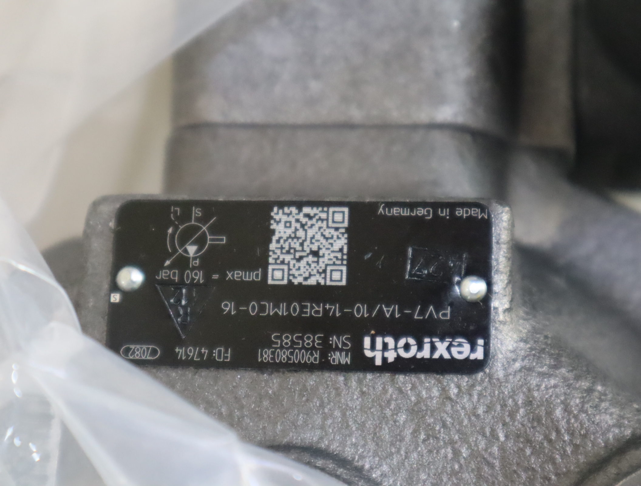 R900580381 PV7-1A/10-14RE01MC0-16 德国力士乐REXROTH 叶片泵