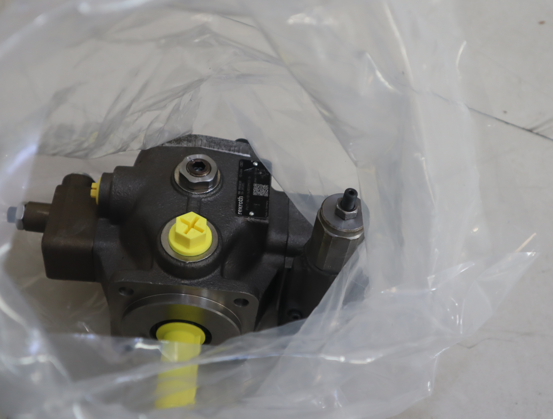 R900580381 PV7-1A/10-14RE01MC0-16 德国力士乐REXROTH 叶片泵