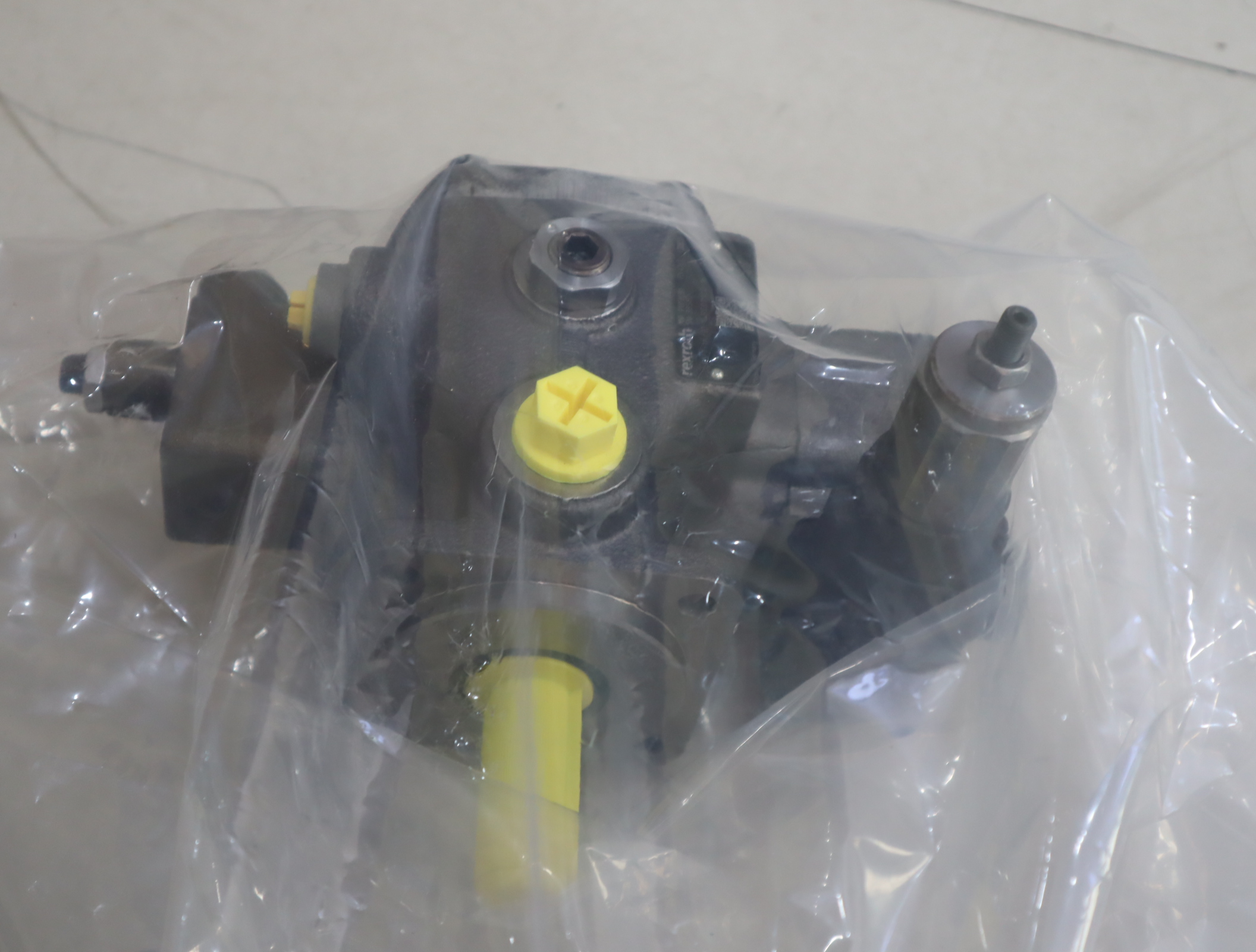 R900580381 PV7-1A/10-14RE01MC0-16 德国力士乐REXROTH 叶片泵