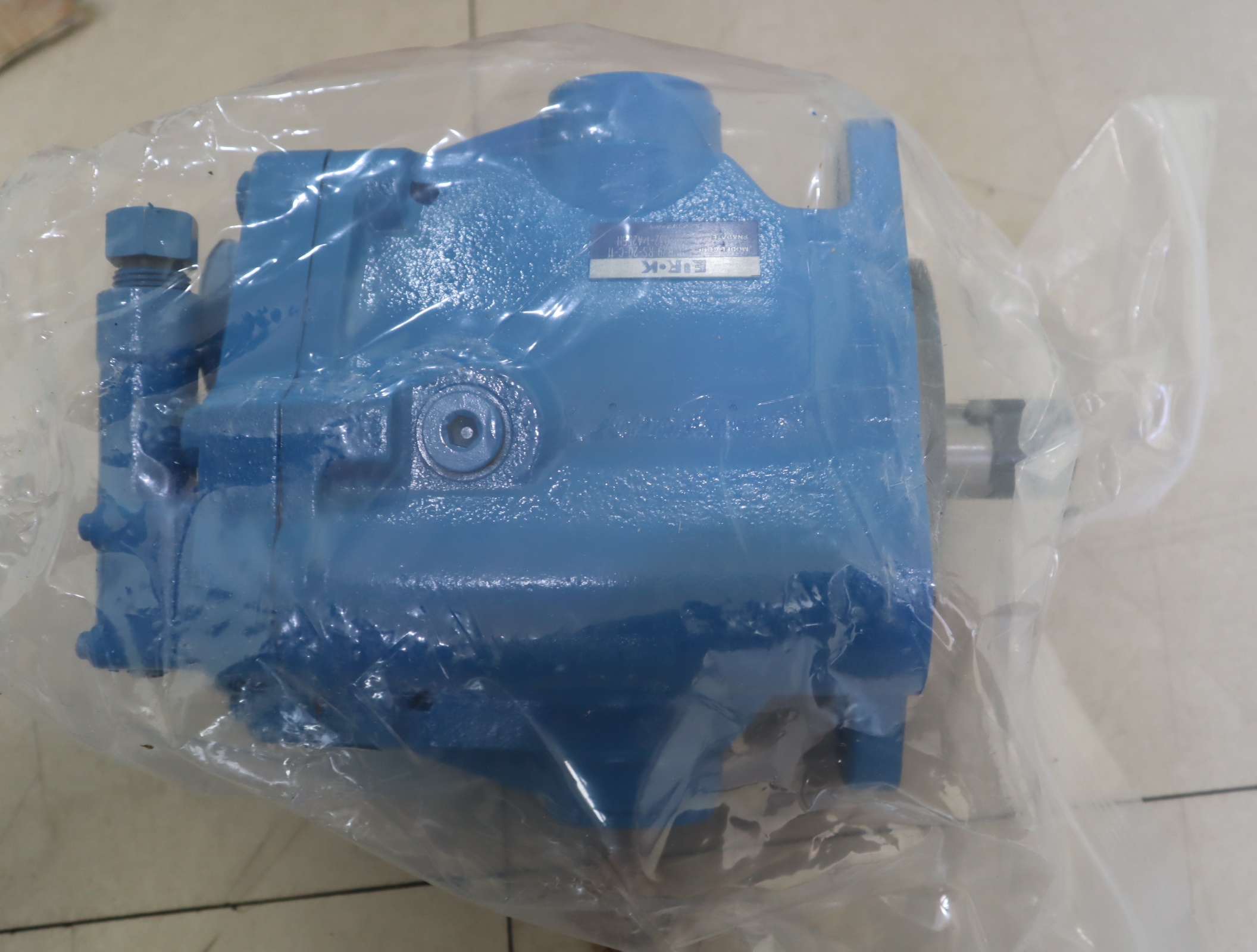 PVB29-RS-20-C-11 362032-1A25SH EUROK HYDRAULICS 液压泵