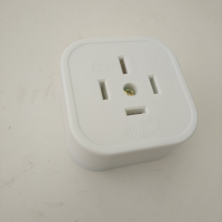 三相四线大功率16A25A32A电动机插座 瓷白胶木阻燃明装四极扁插座