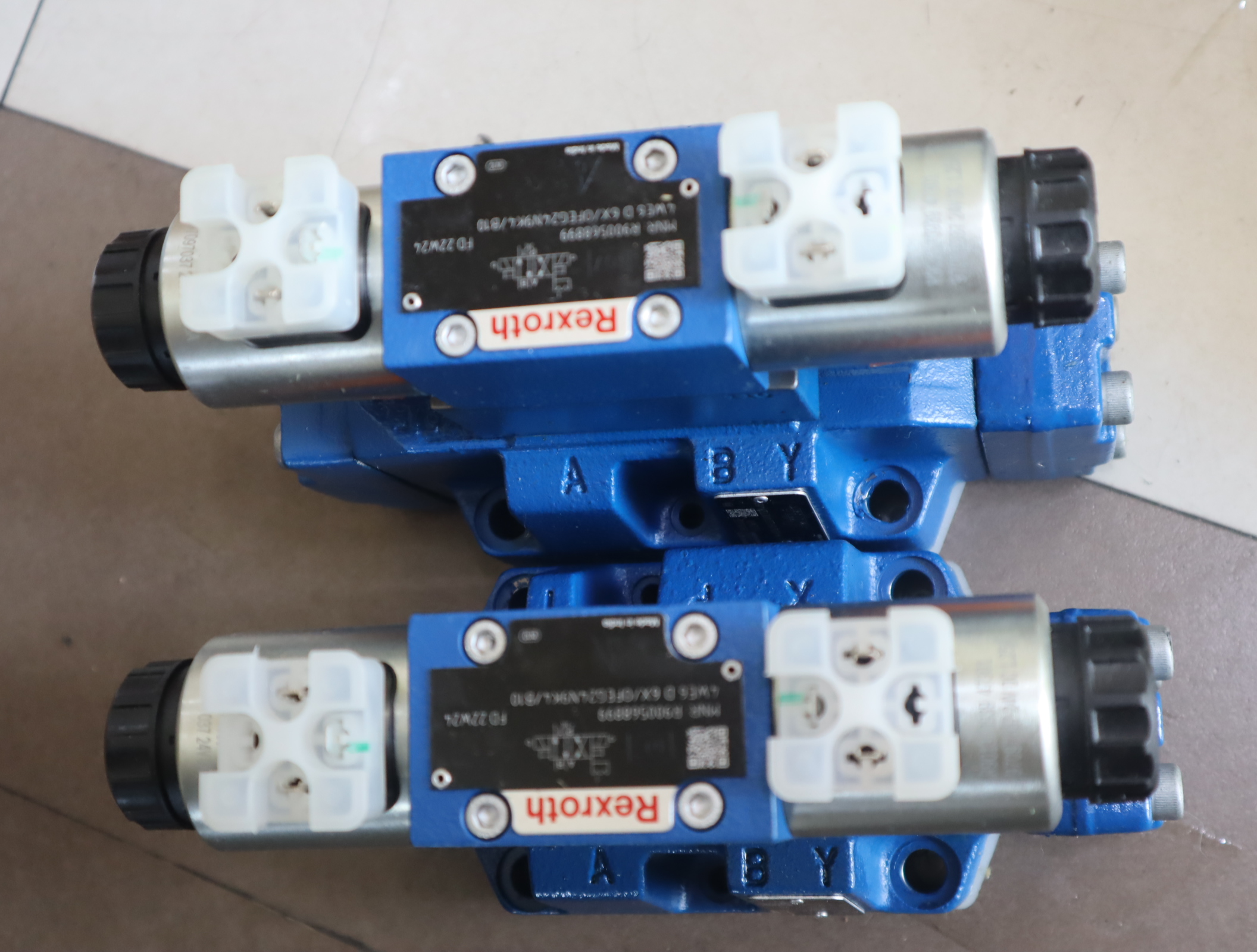 R900956551 4WEH16HD7X/OF6EG24N9ETS2K4/B10 力士乐REXROTH电液阀