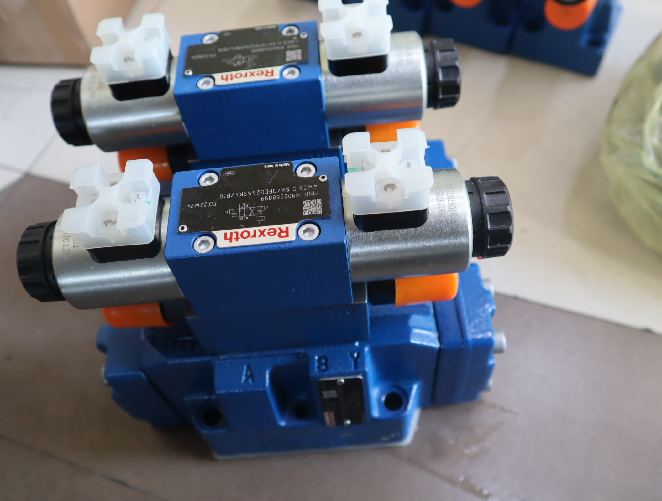 R900956551 4WEH16HD7X/OF6EG24N9ETS2K4/B10 力士乐REXROTH电液阀