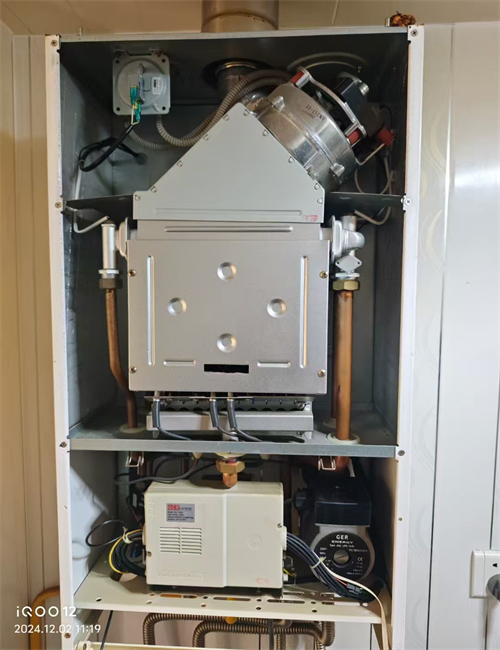长沙万盟壁挂炉维修电话丨全市24小时服务维修电话