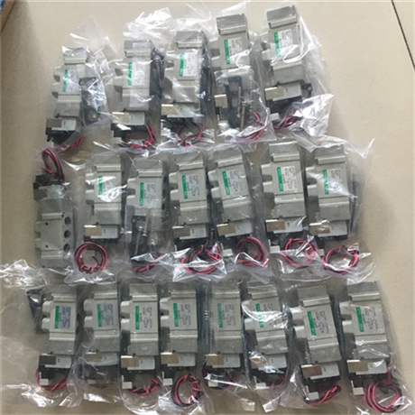 4KB219-00-DC24V 日本CKD先导式五通阀4F310-08