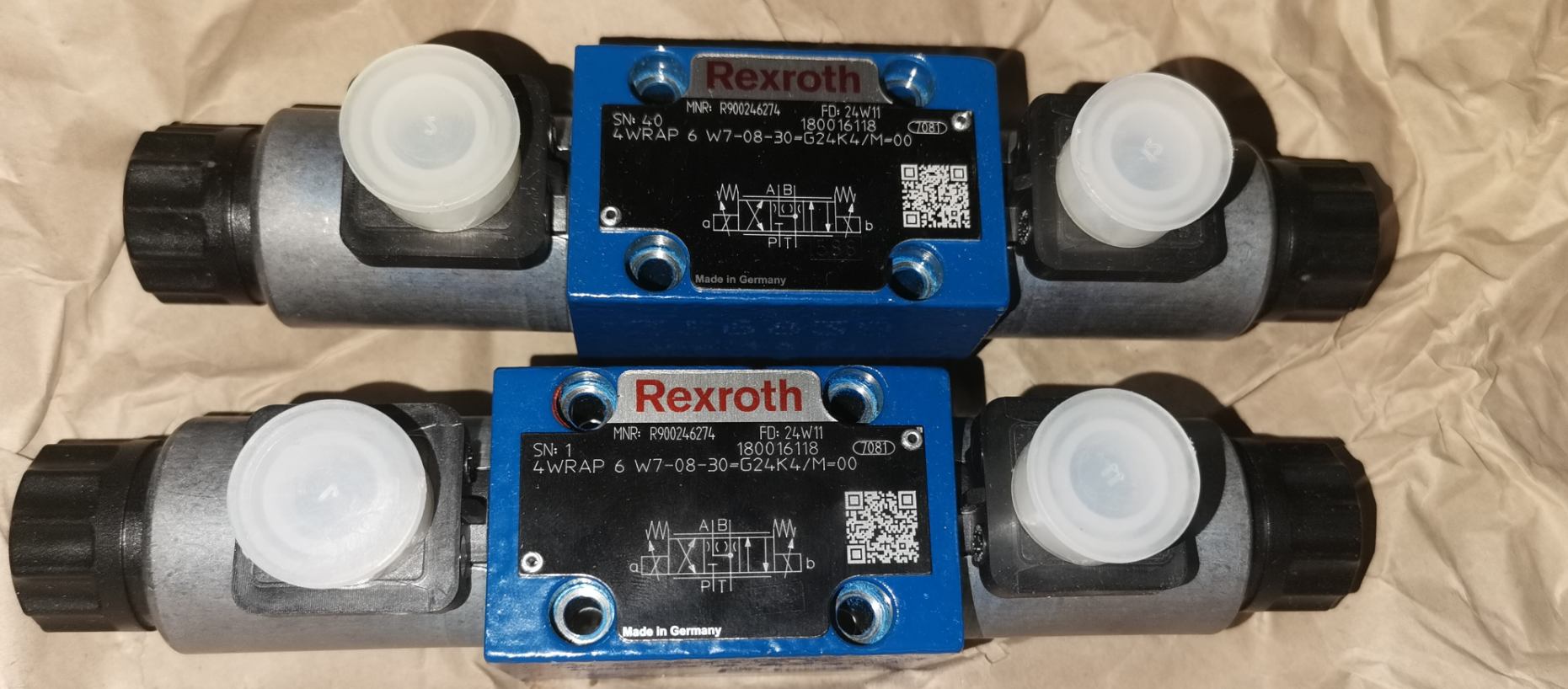 R900246274 4WRAP6W7-08-30-G24K4/M-00 德国力士乐REXROTH比例阀