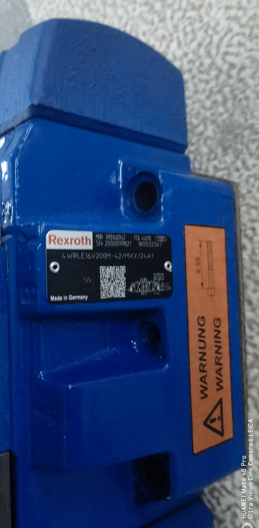 R901401742 4WRLE16V200M-42/MXY/24A1 德国力士乐REXROTH比例阀