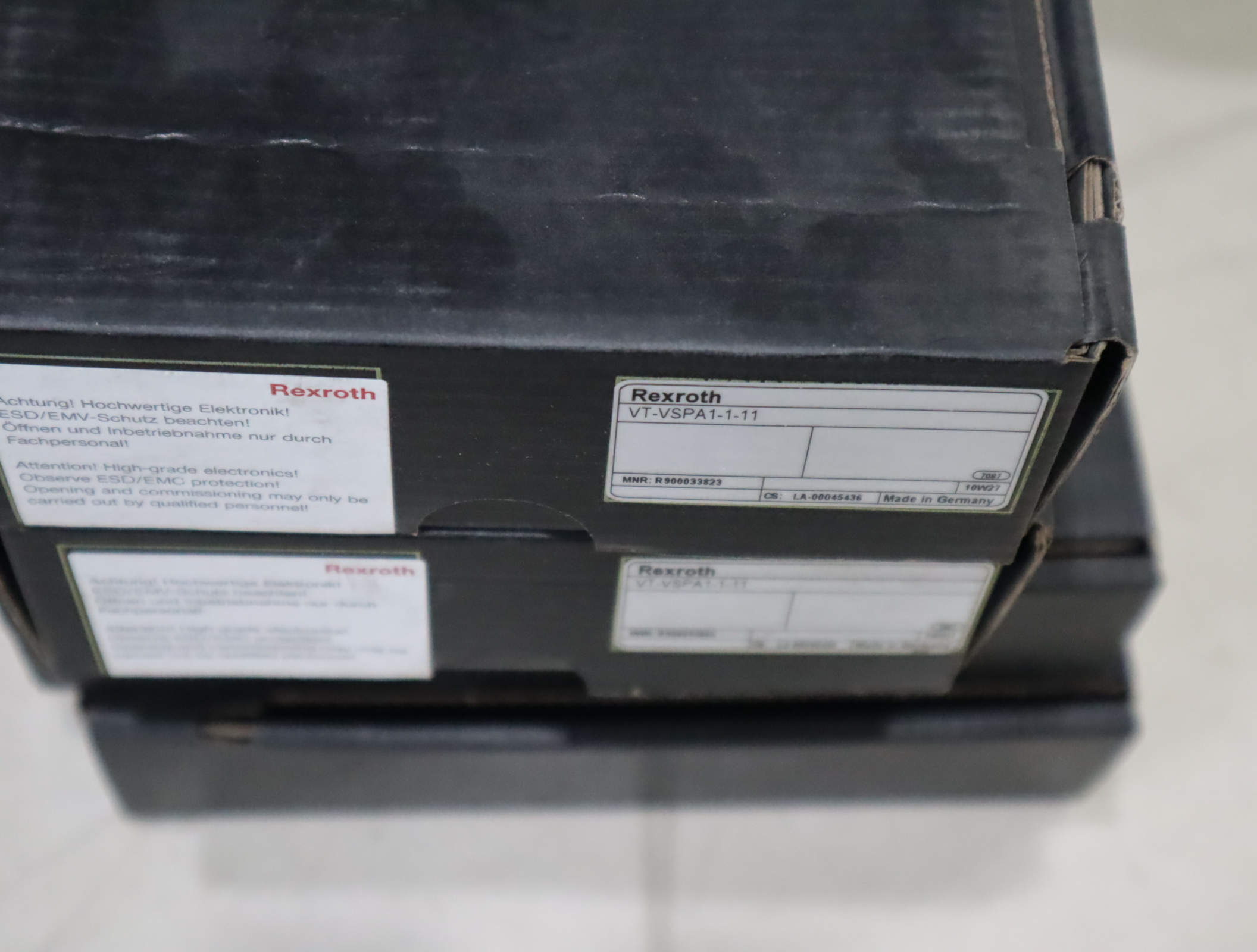 R900033823 VT-VSPA1-1-11 VT-VSPA1-1-1X 力士乐REXROTH放大器