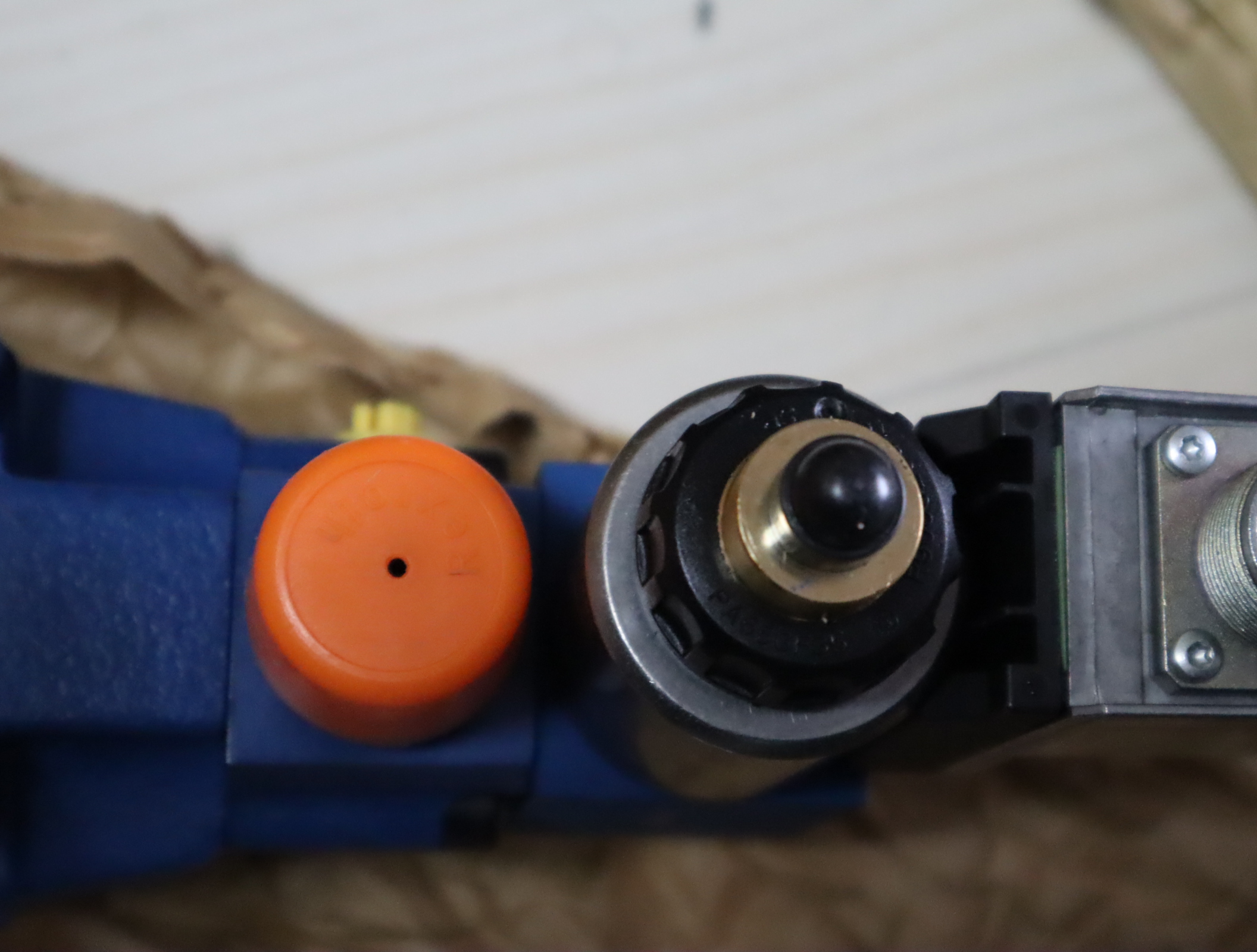 R901363308 DBEME10-70/315YG24K31A1V 德国力士乐REXROTH比例阀