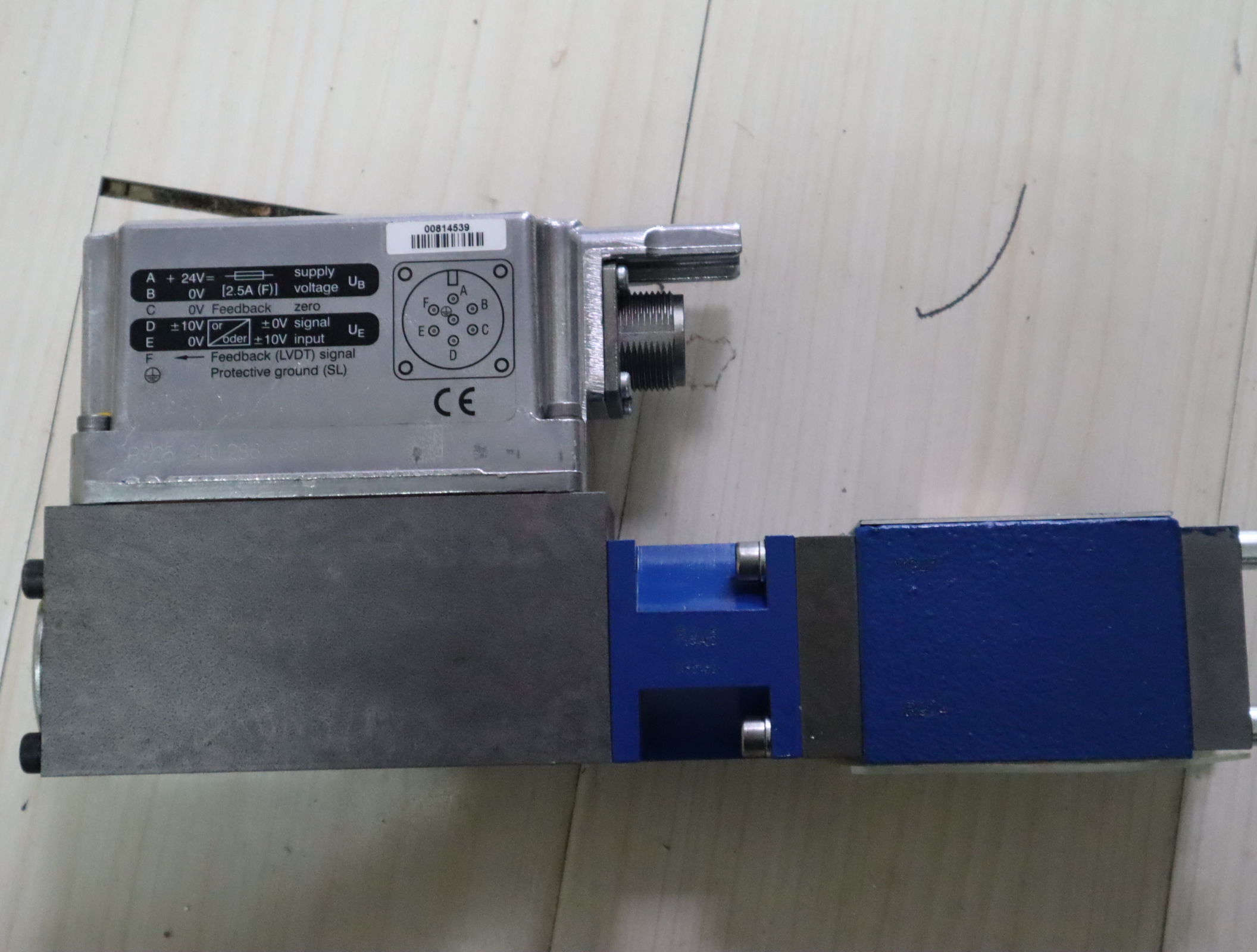 0811402082 DREBE6X-11/75MG24K31A1M 德国力士乐REXROTH比例阀