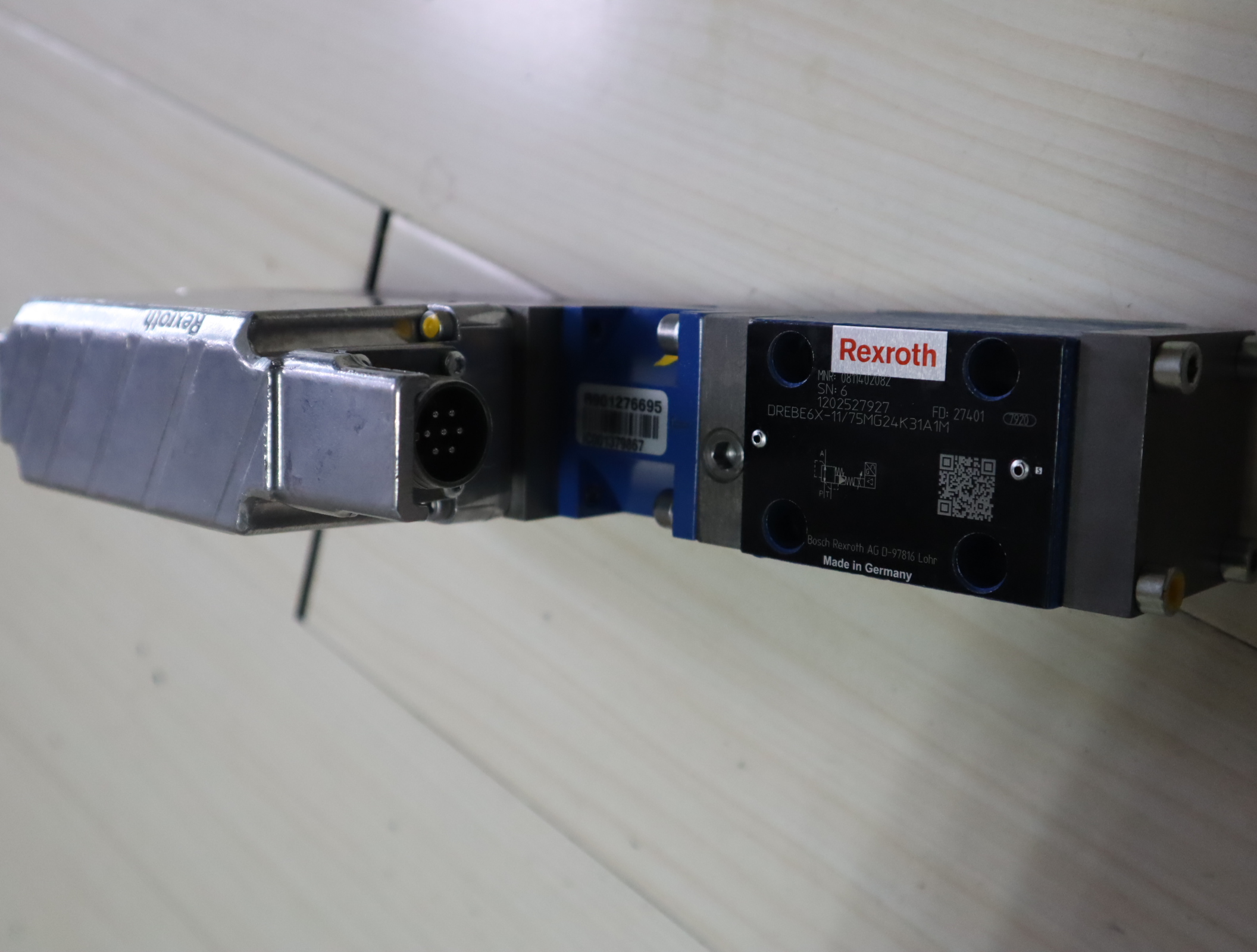 0811402082 DREBE6X-11/75MG24K31A1M 德国力士乐REXROTH比例阀