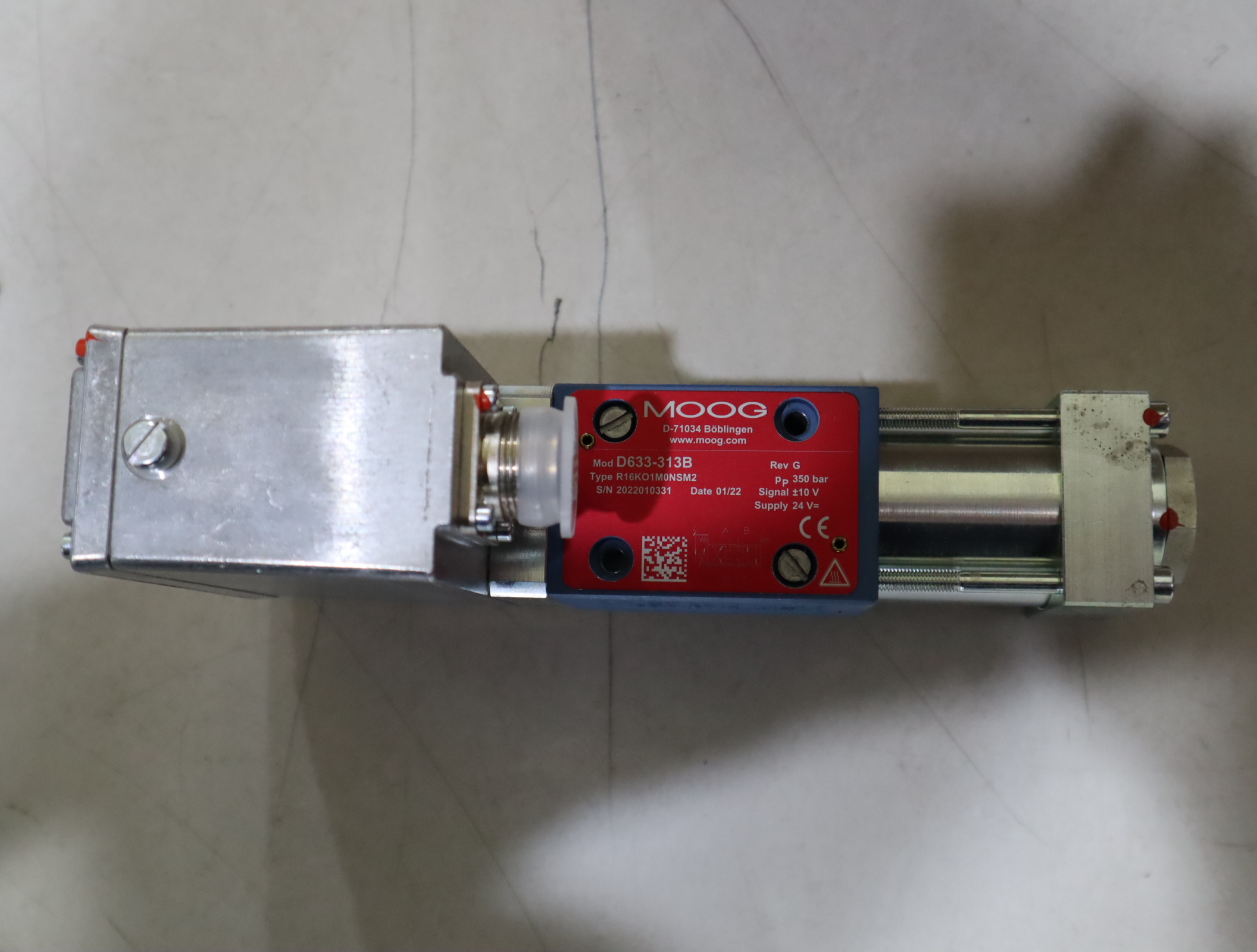 D633-313B R16KO1M0NSM2 美国穆格MOOG伺服阀