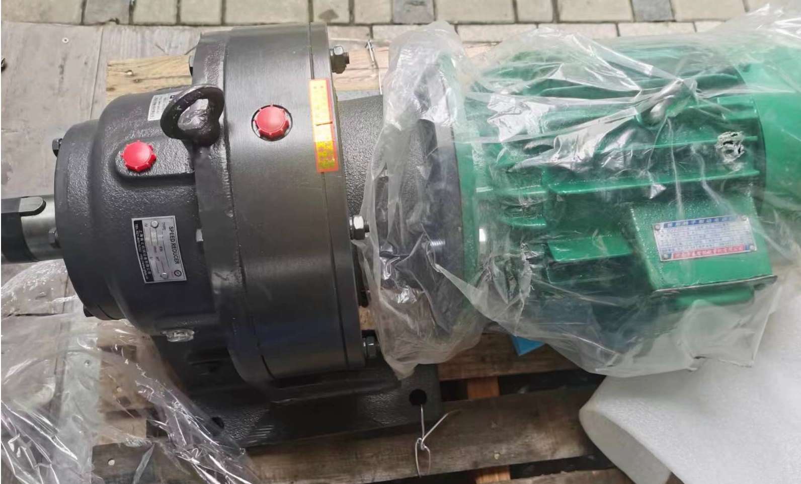 XWED32齿轮模数差别减速机带电机