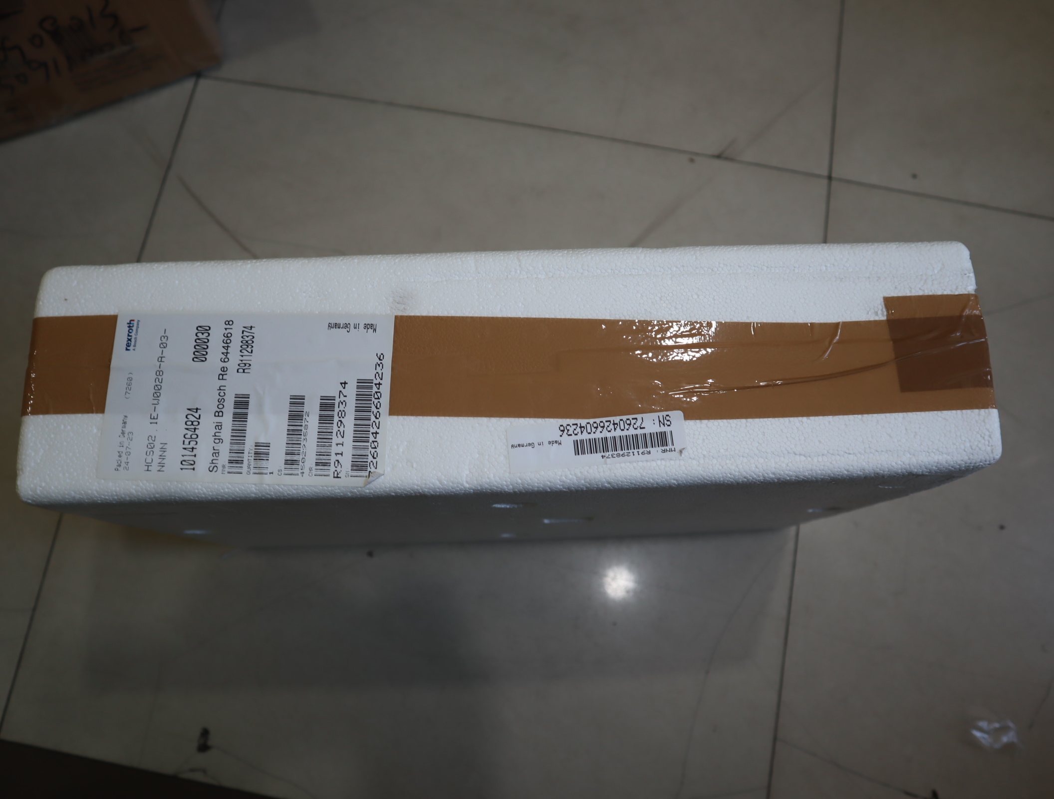 R911298374 HCS02.1E-W0028-A-03-NNNN 力士乐REXROTH伺服驱动器