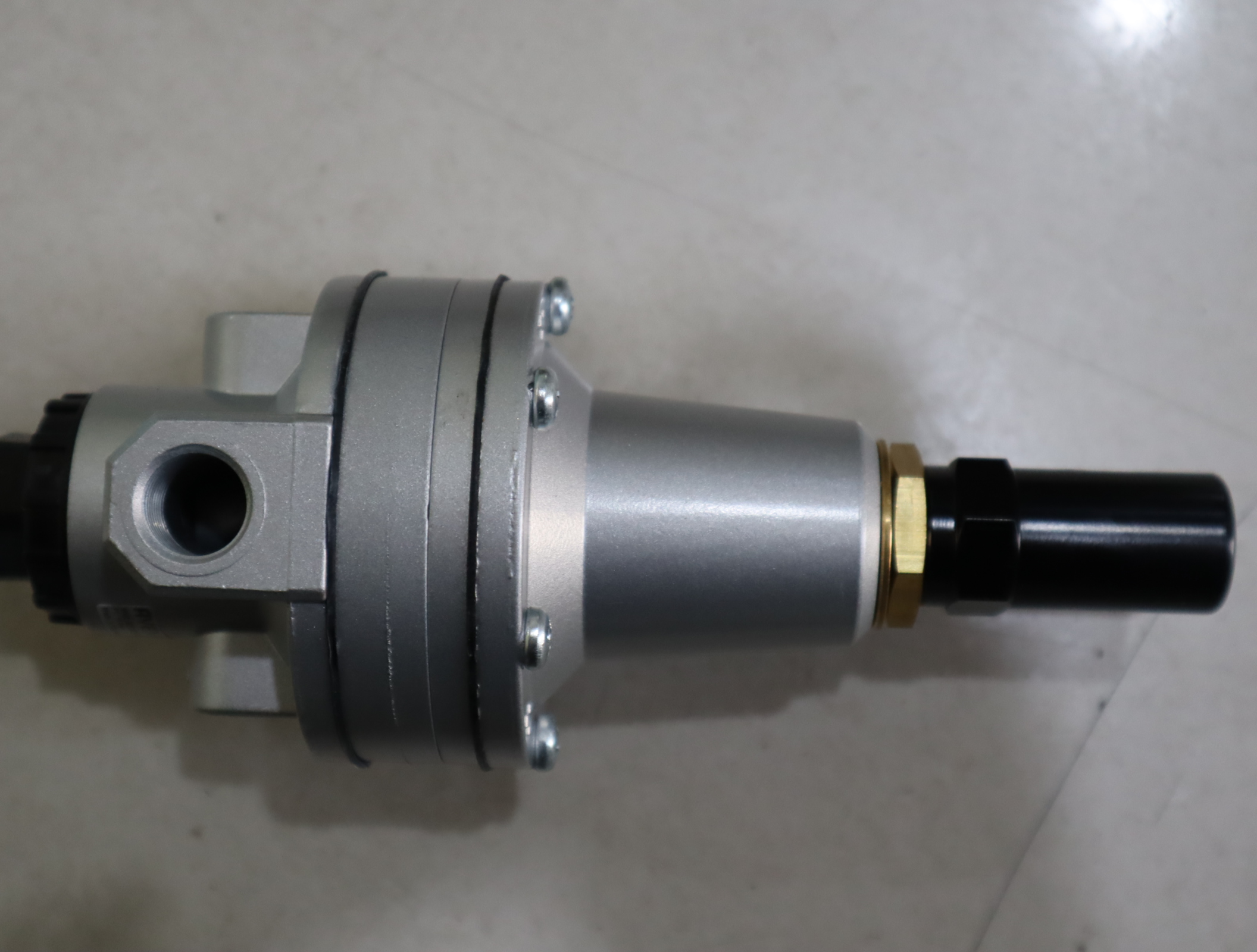 0821302184 德国安沃驰AVENTICS 气动阀