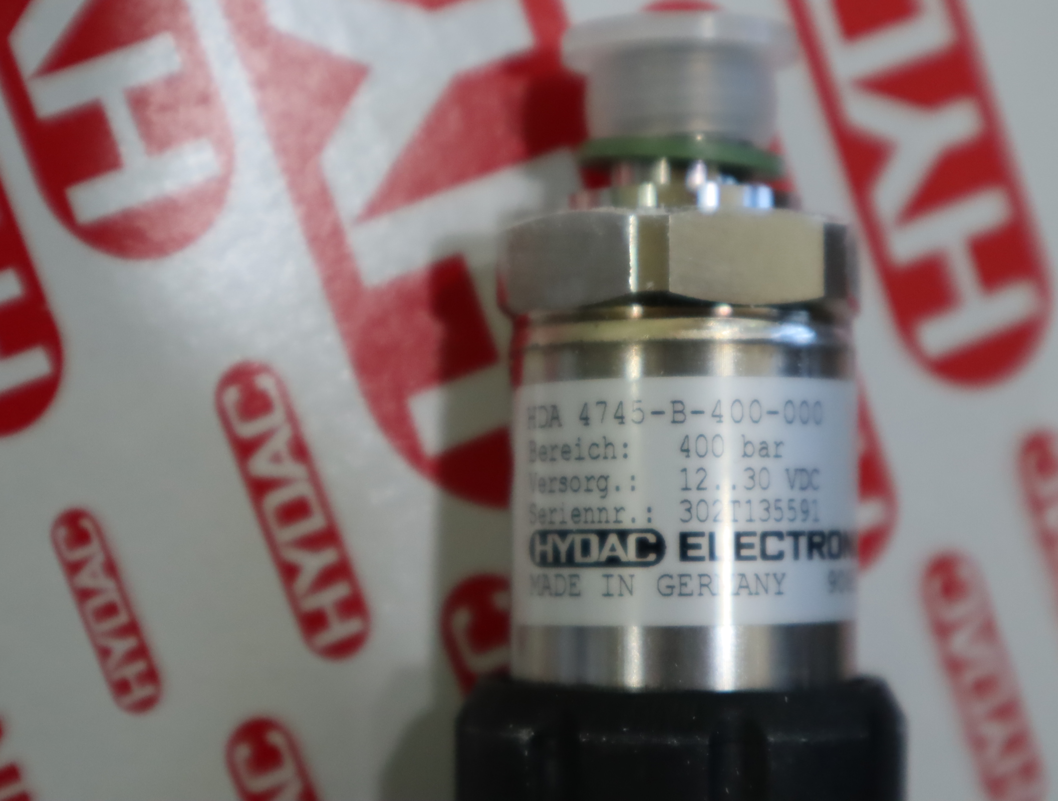 HDA4745-B-400-000 906507 德国贺德克HYDAC压力温度传感器