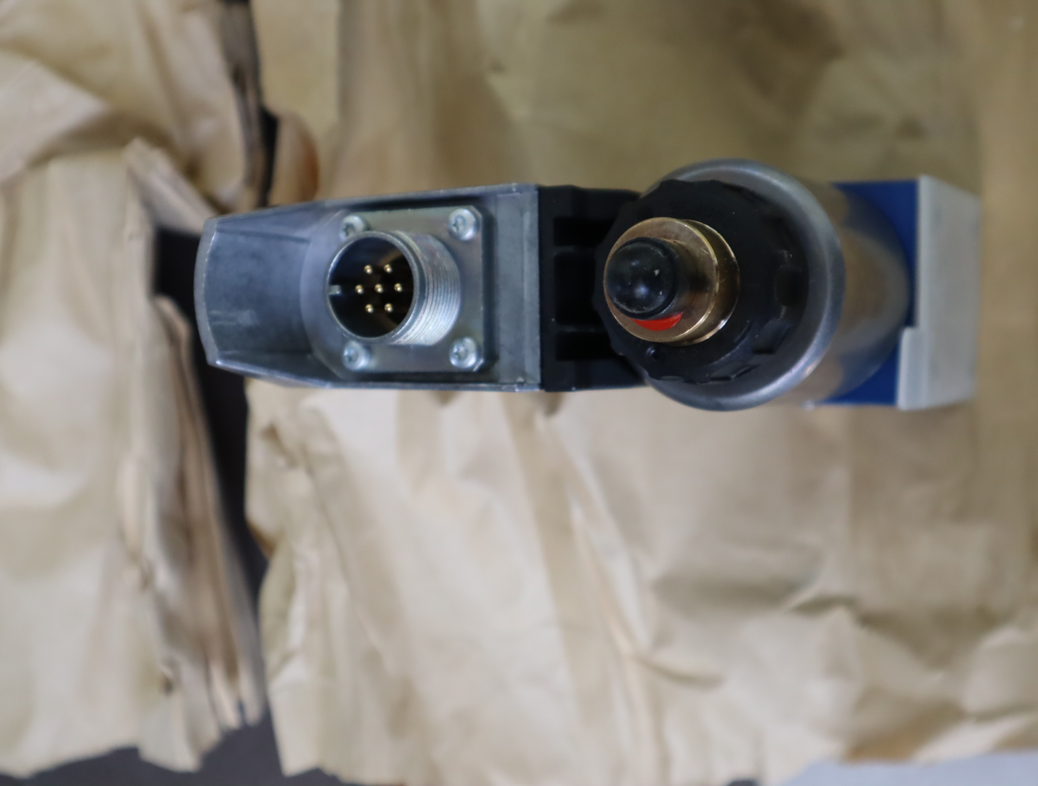 R901064278 DBETE-62/315YG24K31A1V 德国力士乐REXROTH比例溢流阀