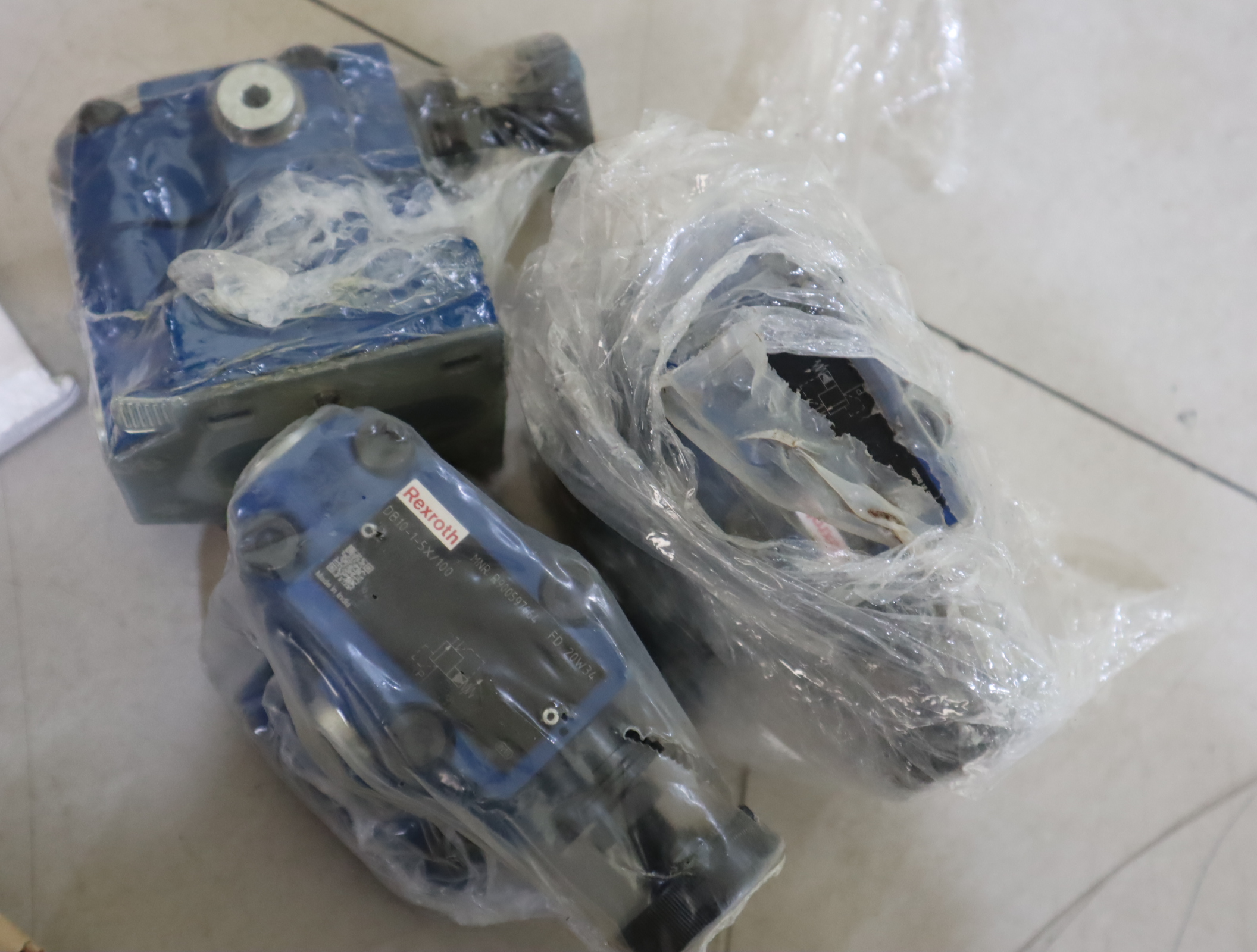 R900597665 DB10-1-5X/50 DB10-1-52/50 德国力士乐REXROTH溢流阀