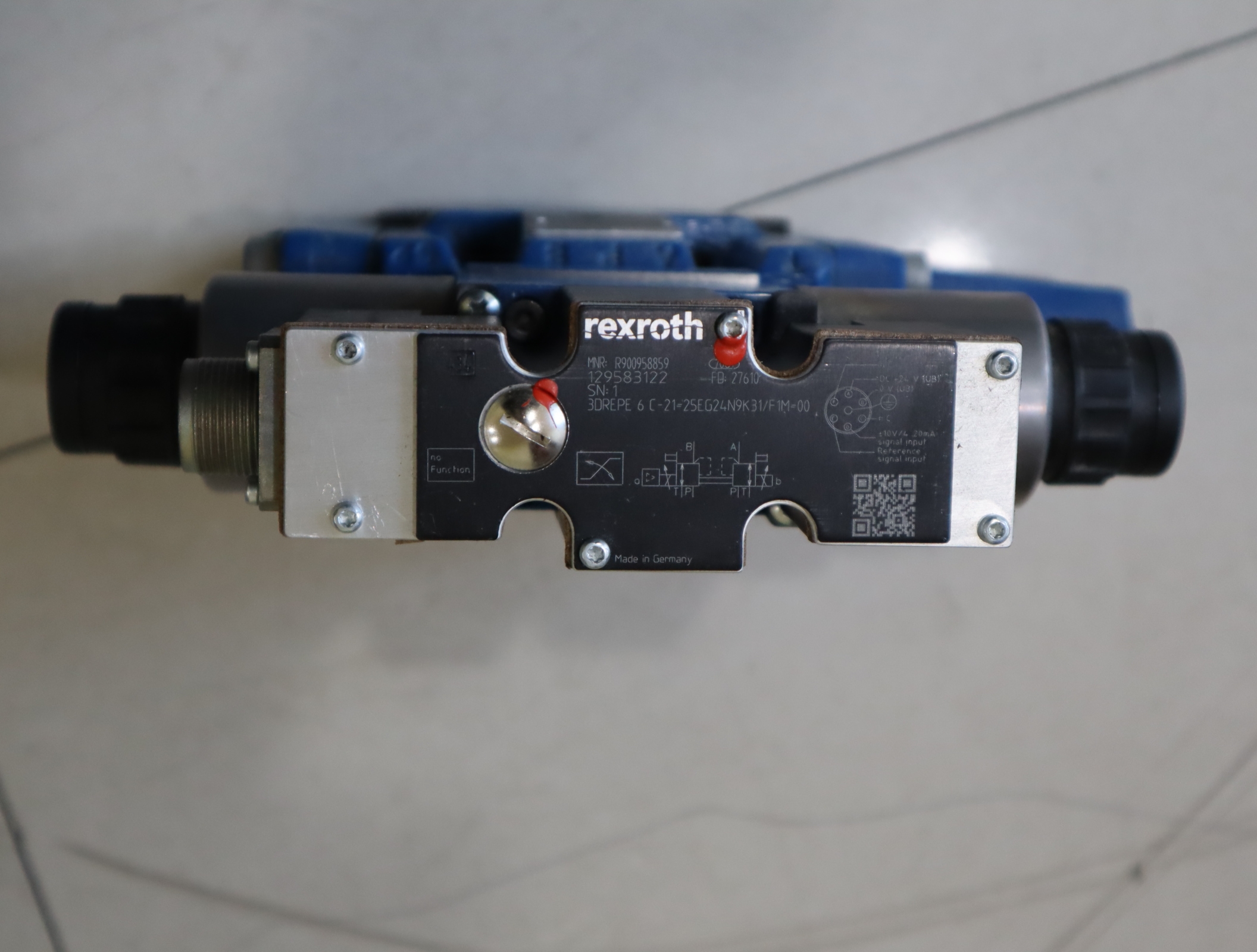 R900958859 3DREPE6C-21-25EG24N9K31/F1M-00 力士乐REXROTH先导阀