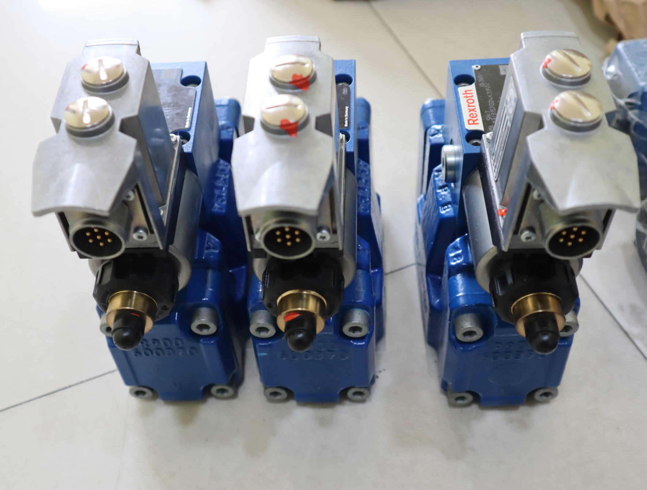 R901226056 3DREE10P-73/315YG24K31F1V 力士乐REXROTH比例减压阀