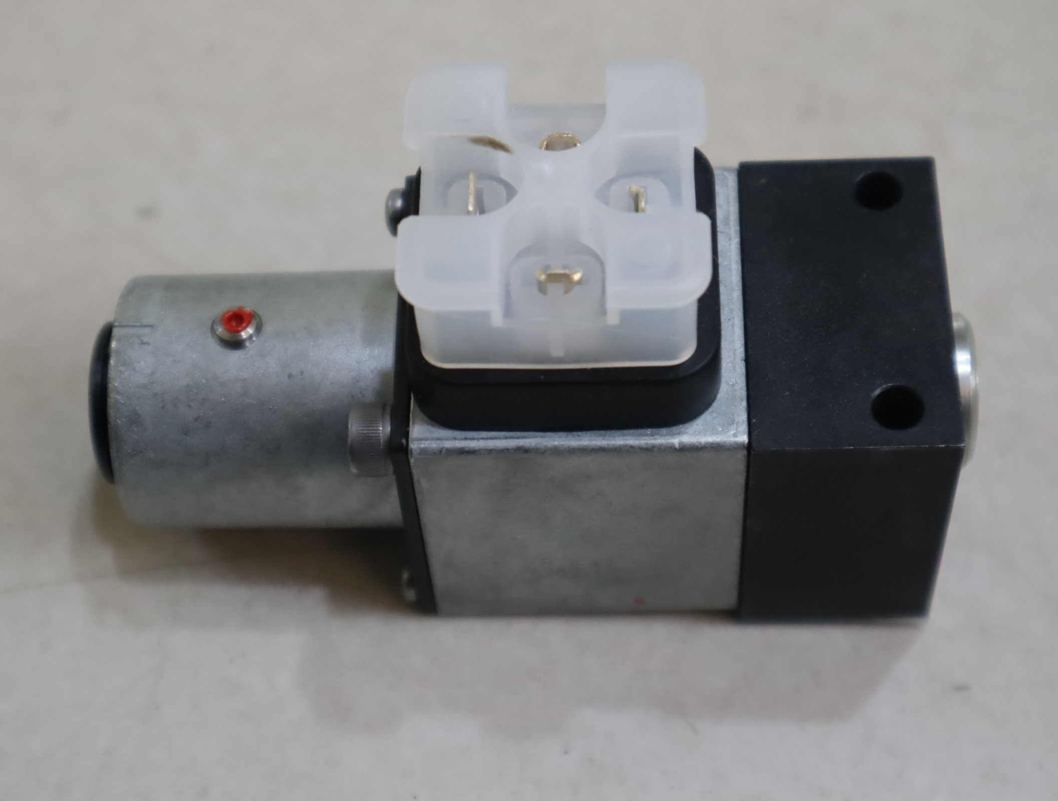 R901106453 HED8OP-20/350K14 HED8OP-2X/350K14 REXROTH开关