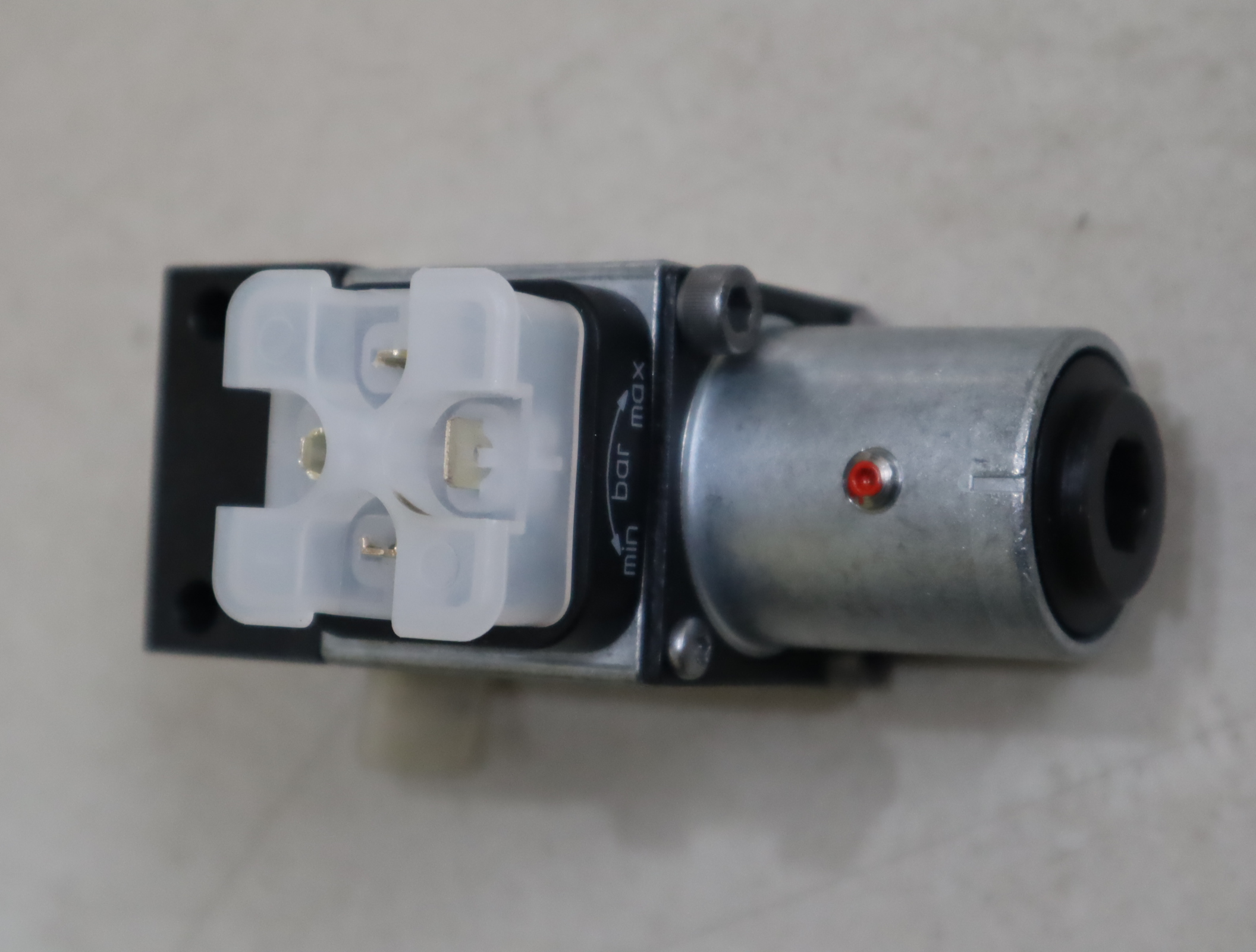 R901106453 HED8OP-20/350K14 HED8OP-2X/350K14 REXROTH开关