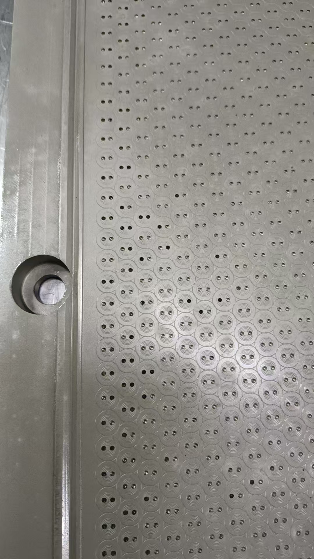 橡胶模具镀镍无损翻新延长使用寿命