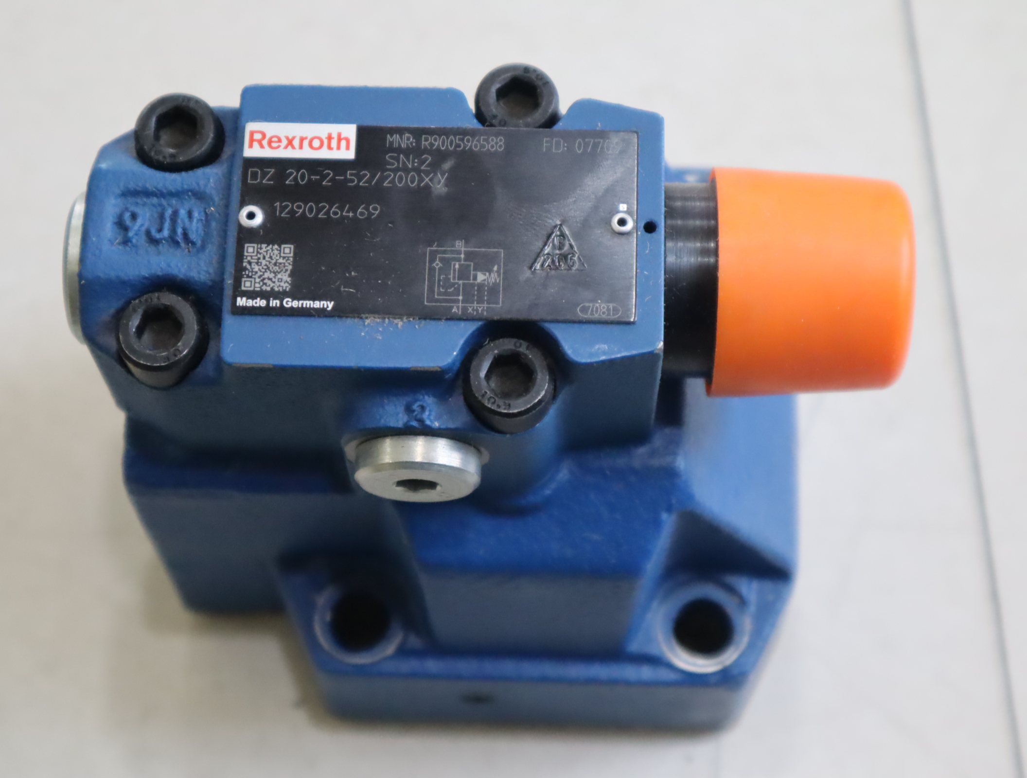 R900596588 DZ20-2-52/200XY DZ20-2-5X/200XY 力士乐REXROTH阀