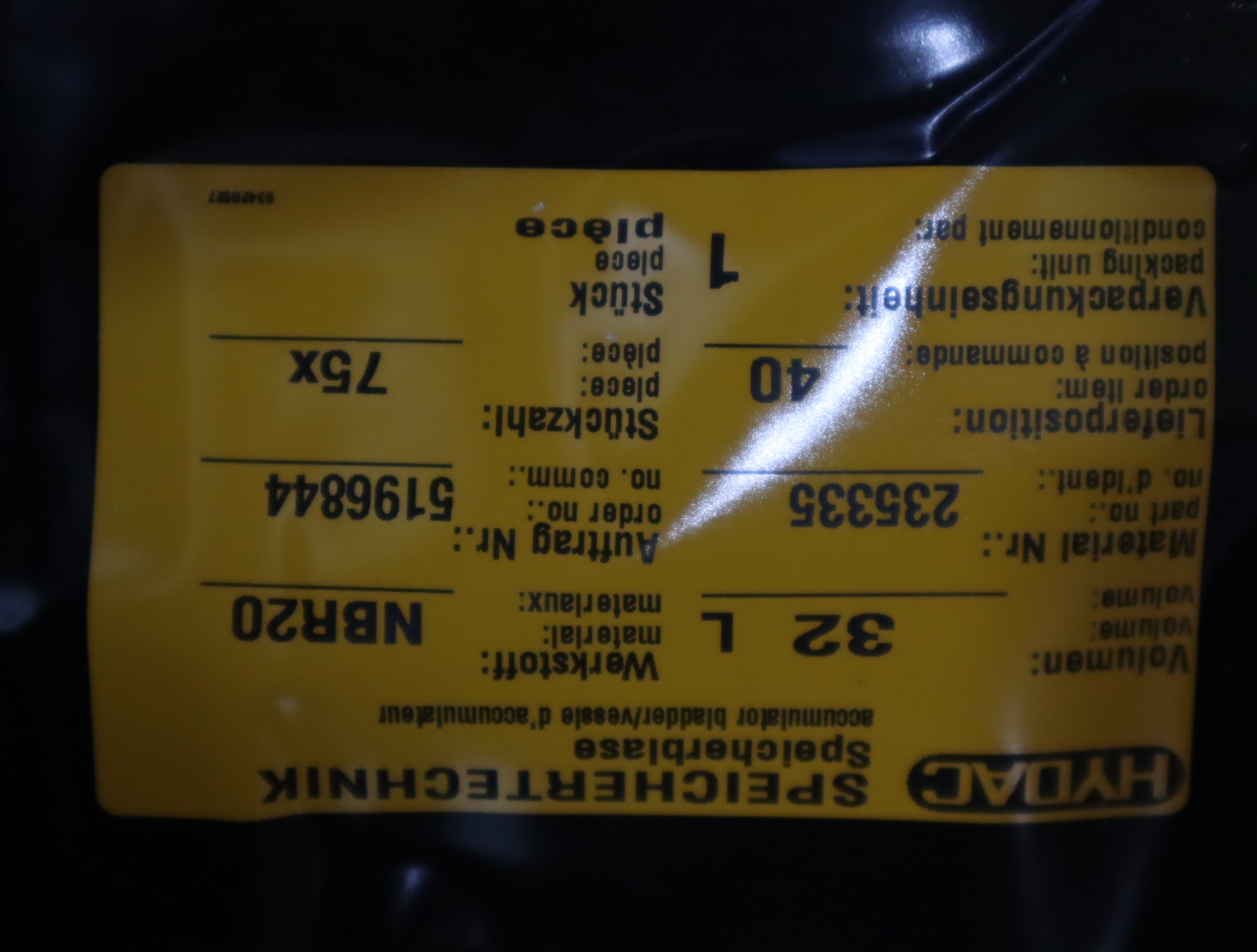 235335 32L*7/8-14UNF/VG5 NBR20/P460kompl HYDAC贺德克皮囊