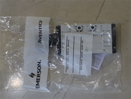 0820058311 R422002355 德国AVENTICS安沃驰气动阀