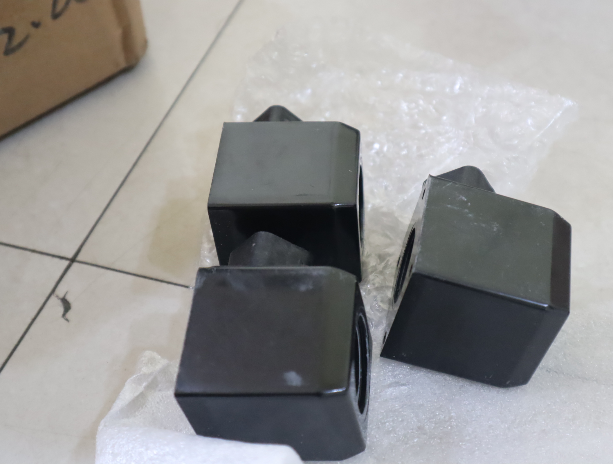 D-507834 220V 50 240V 60  K06/23 美国威格士VICKERS电磁阀线圈