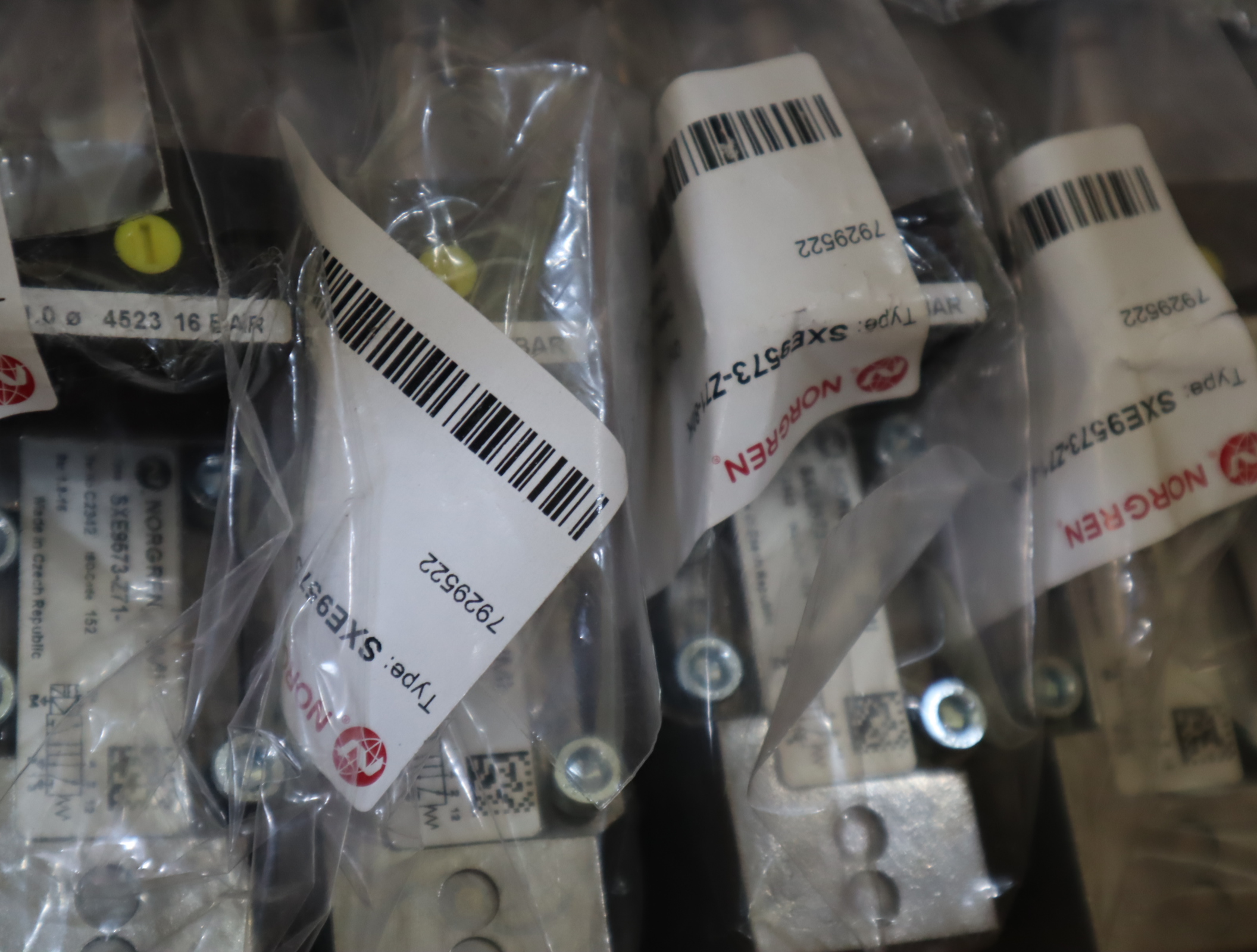 SXE9573-Z71-80K 英国诺冠NORGREN气动阀