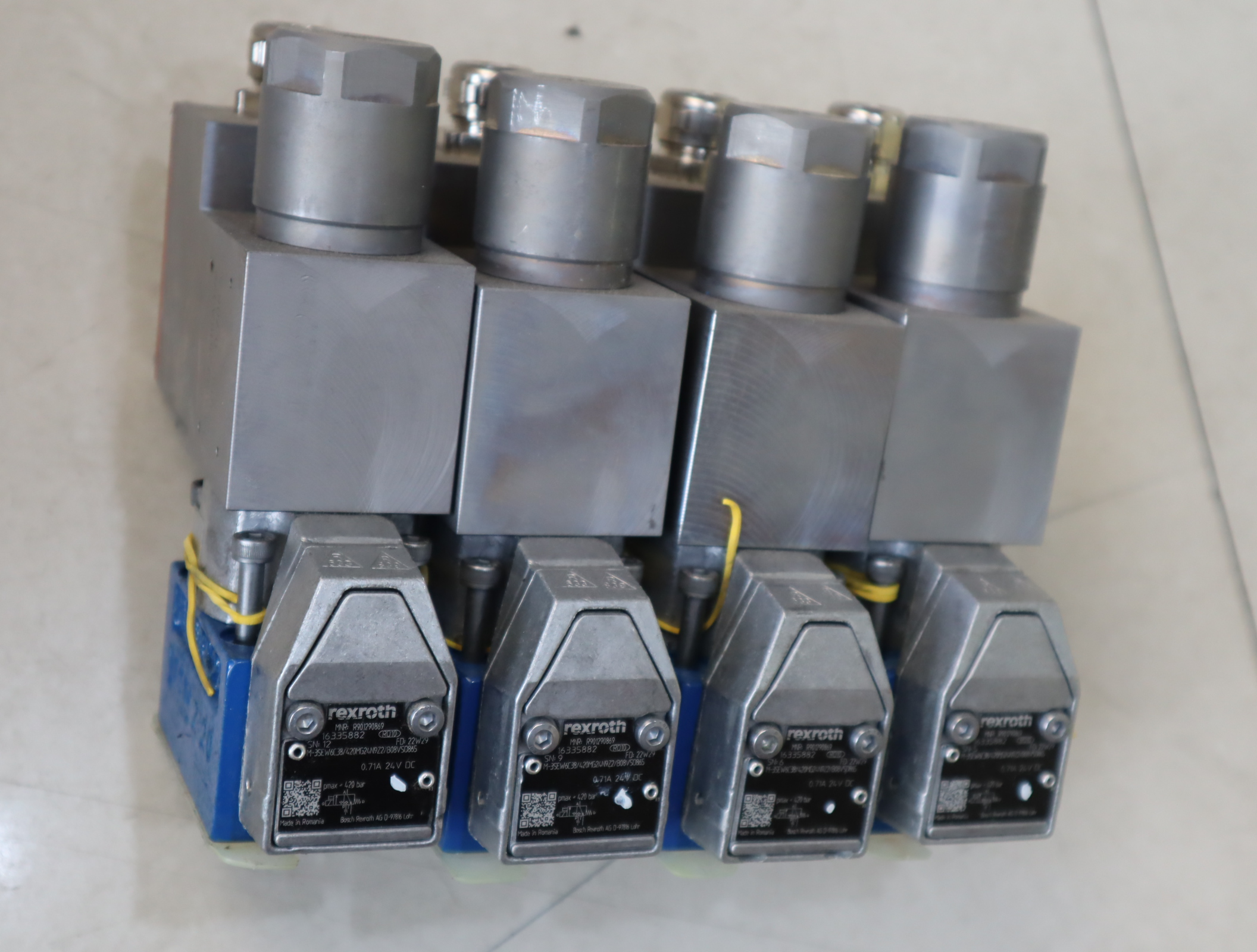 M-3SEW6C3X/420MG24N9Z2/B08VSO865 R901290869 REXROTH电磁球阀