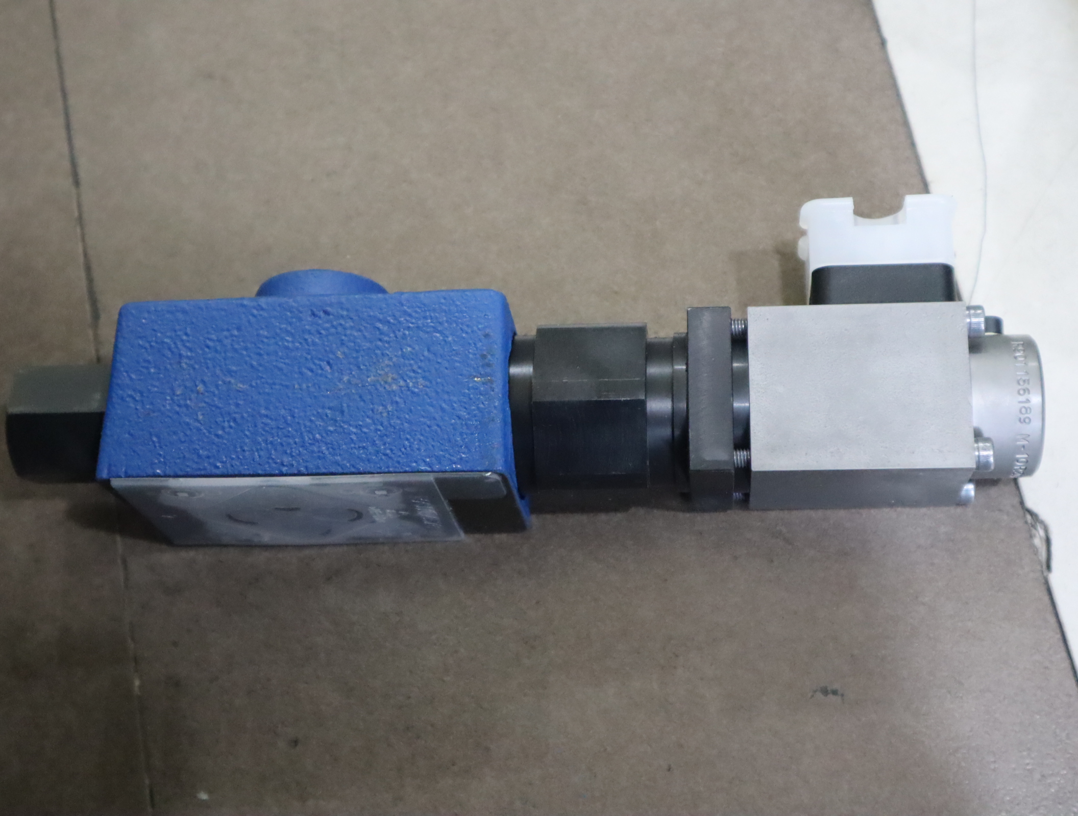 DRE6-1X/100MG24K4M R900932943 德国力士乐REXROTH减压阀