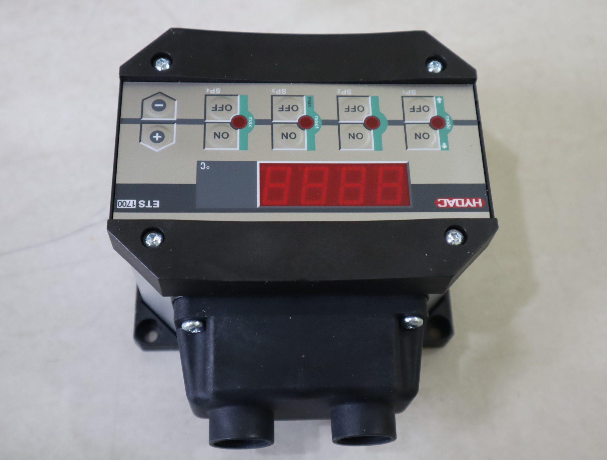 ETS906628 德国贺德克HYDAC压力温度传感器