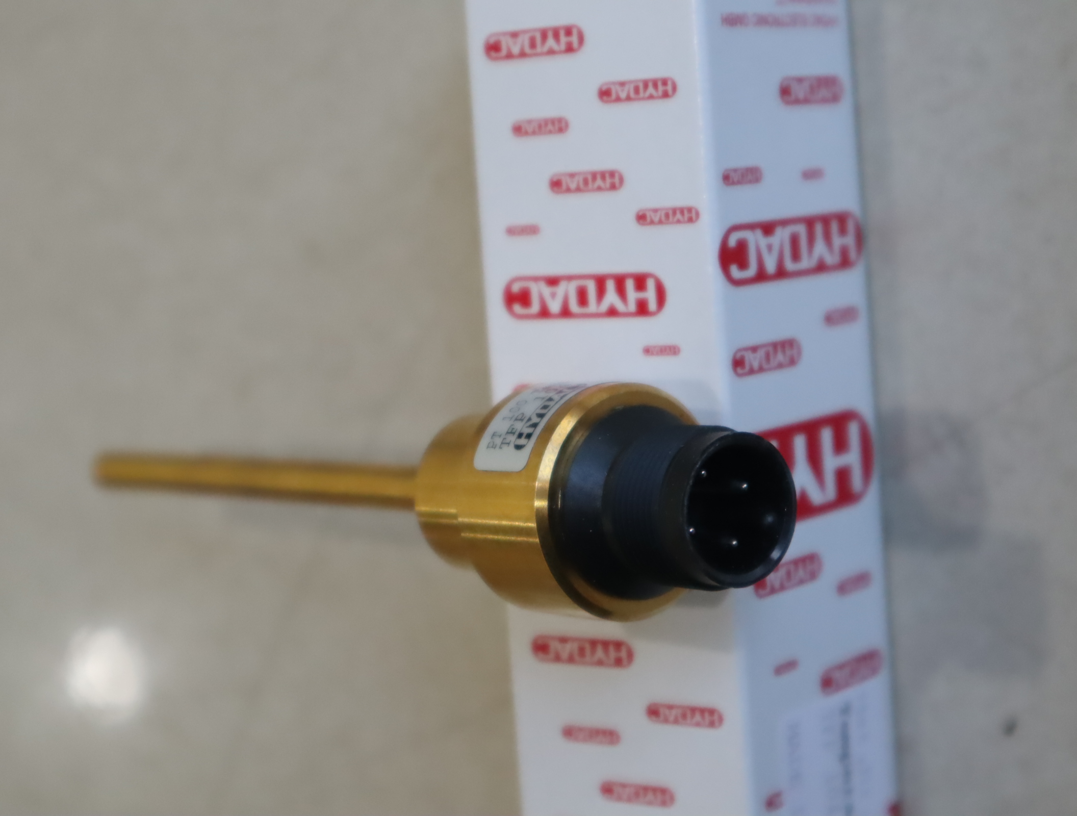 TFP-104-000 904696 德国贺德克HYDAC压力温度传感器