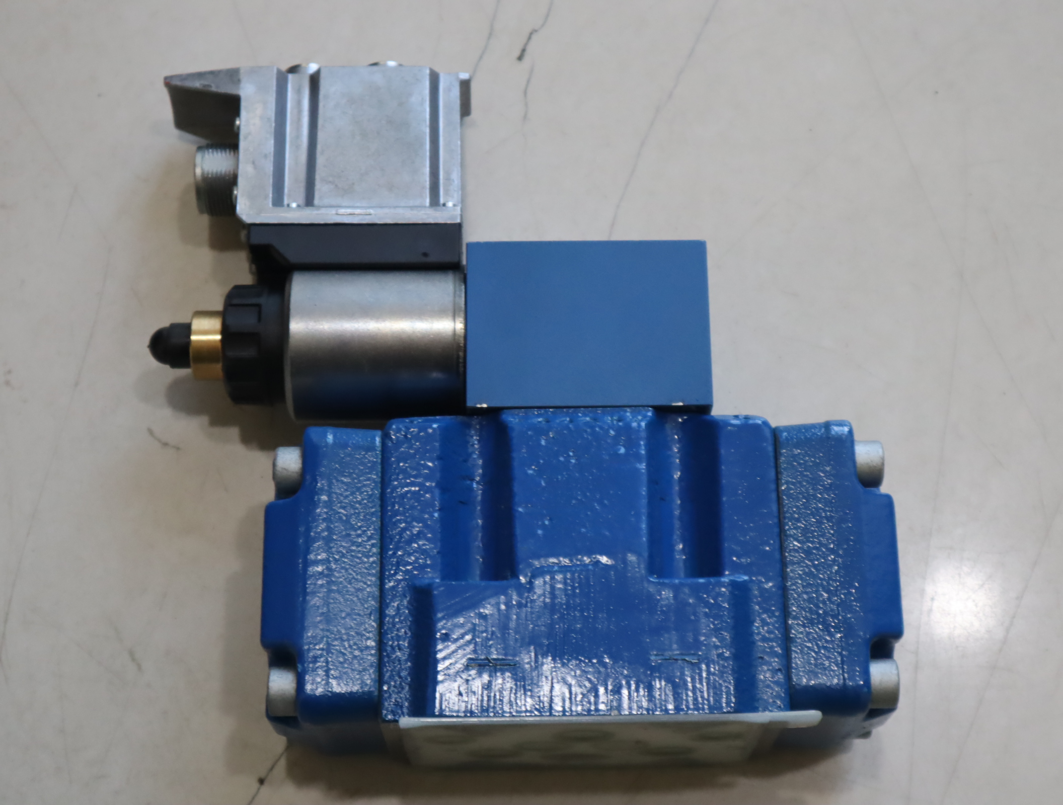 3DREE10P-7X/200YG24K31A1V R901237705 德国力士乐REXROTH减压阀