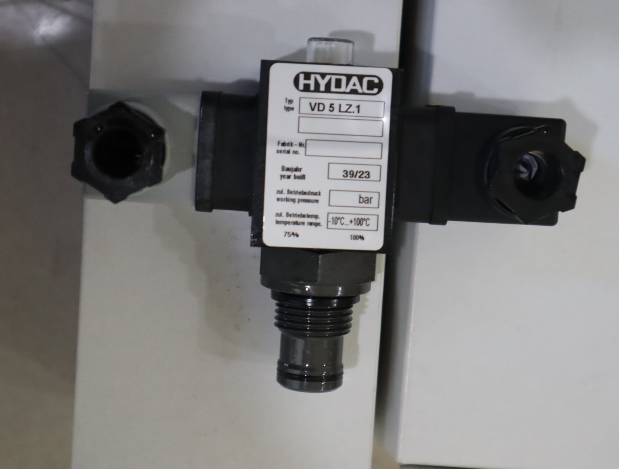 VD5LZ.1/-DB Y/DJ-A VD5LZ.1 Y/EB-A 贺德克HYDAC压力开关