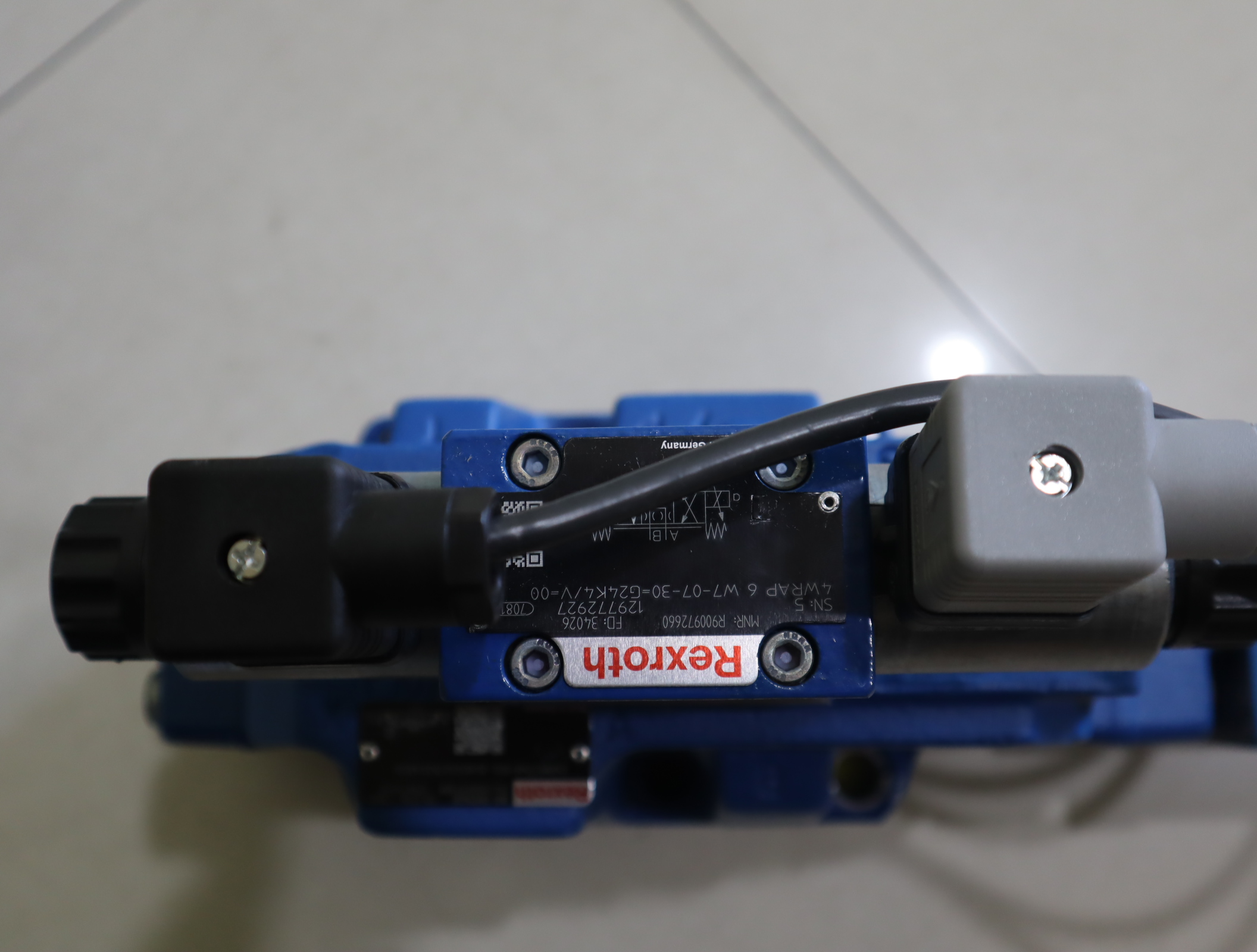 4WRKE27W6-500L-35/6EG24ETK31/A1D3V R901216638 力士乐REXROTH