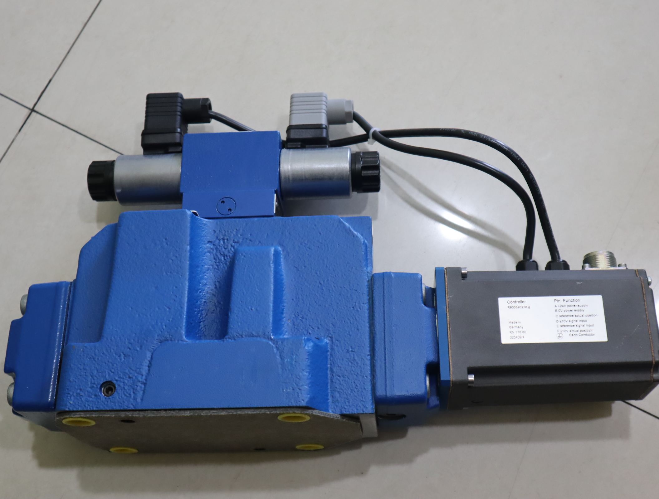 4WRKE27W6-500L-35/6EG24ETK31/A1D3V R901216638 力士乐REXROTH