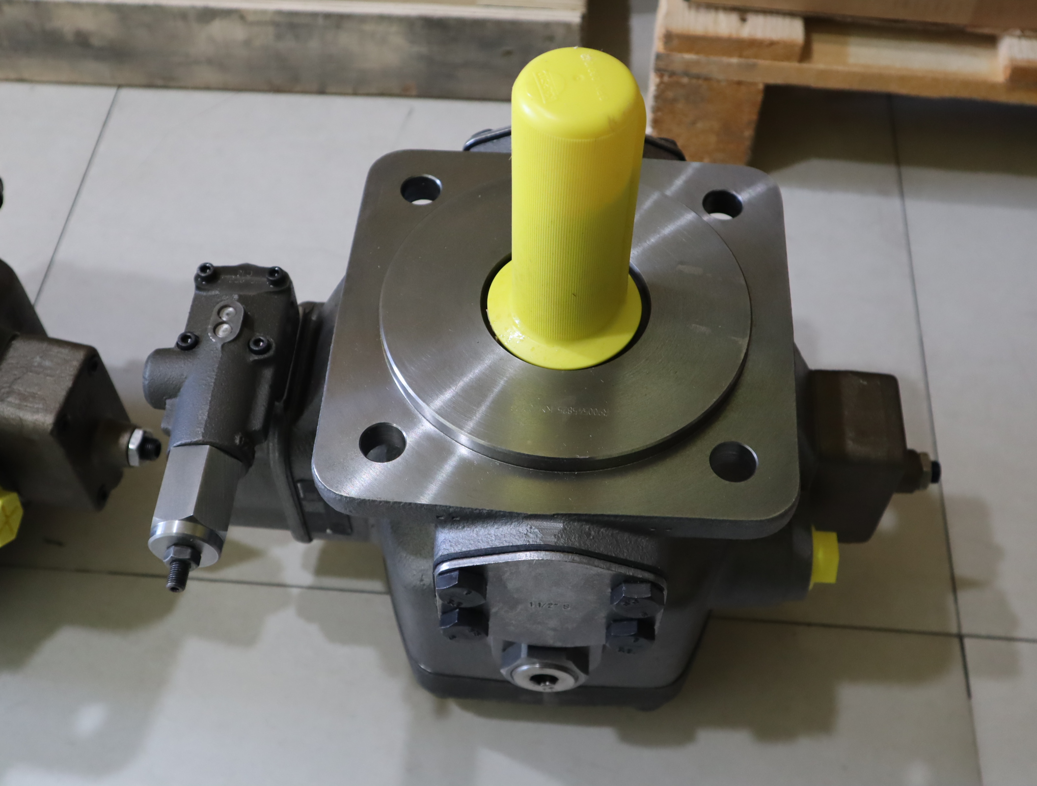 PV7-1X/100-118RE07MC0-16 R900506809 德国力士乐REXROTH叶片泵