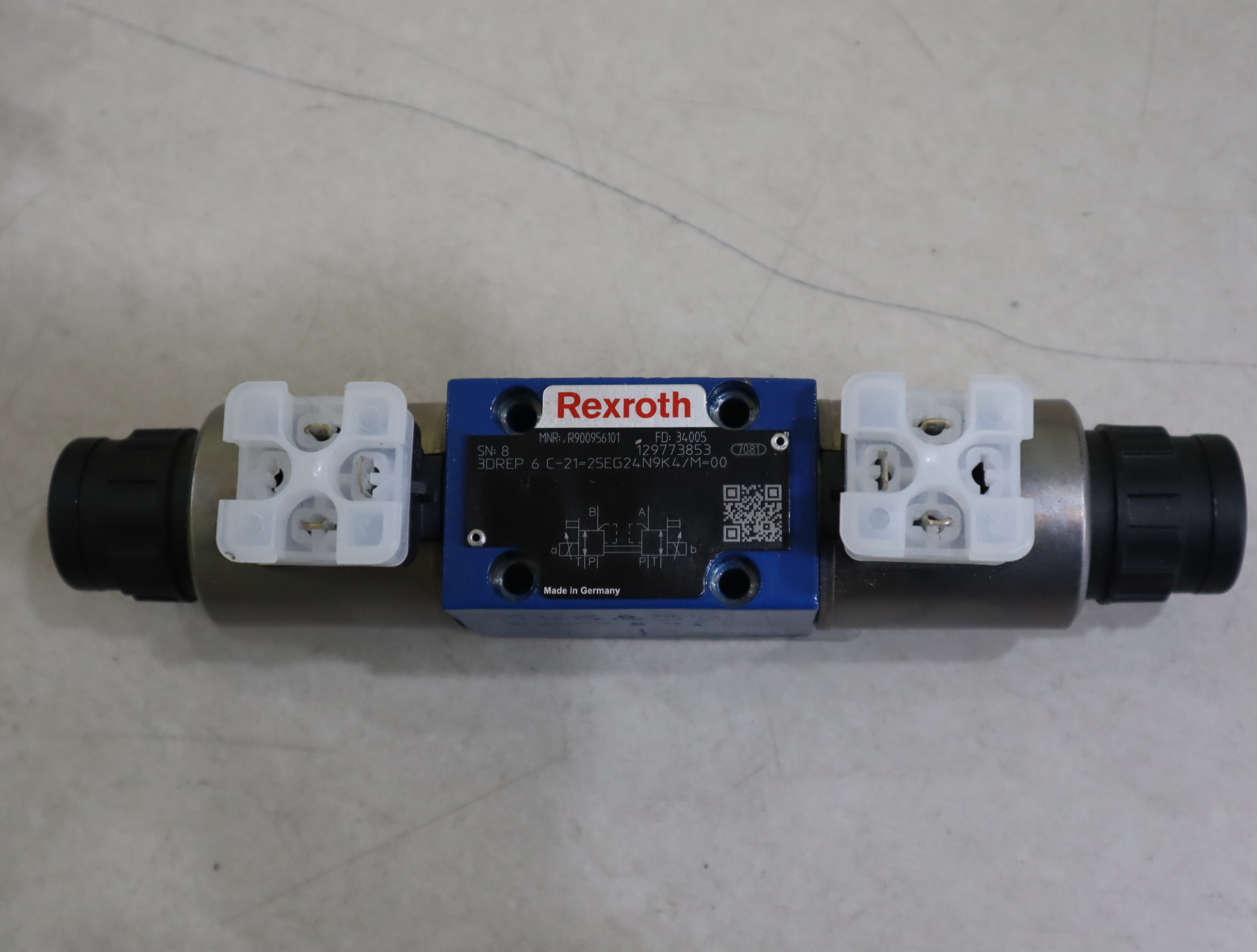 3DREP6C-21 25EG24N9K4/M 00 R900956101 德国力士乐REXROTH比例阀