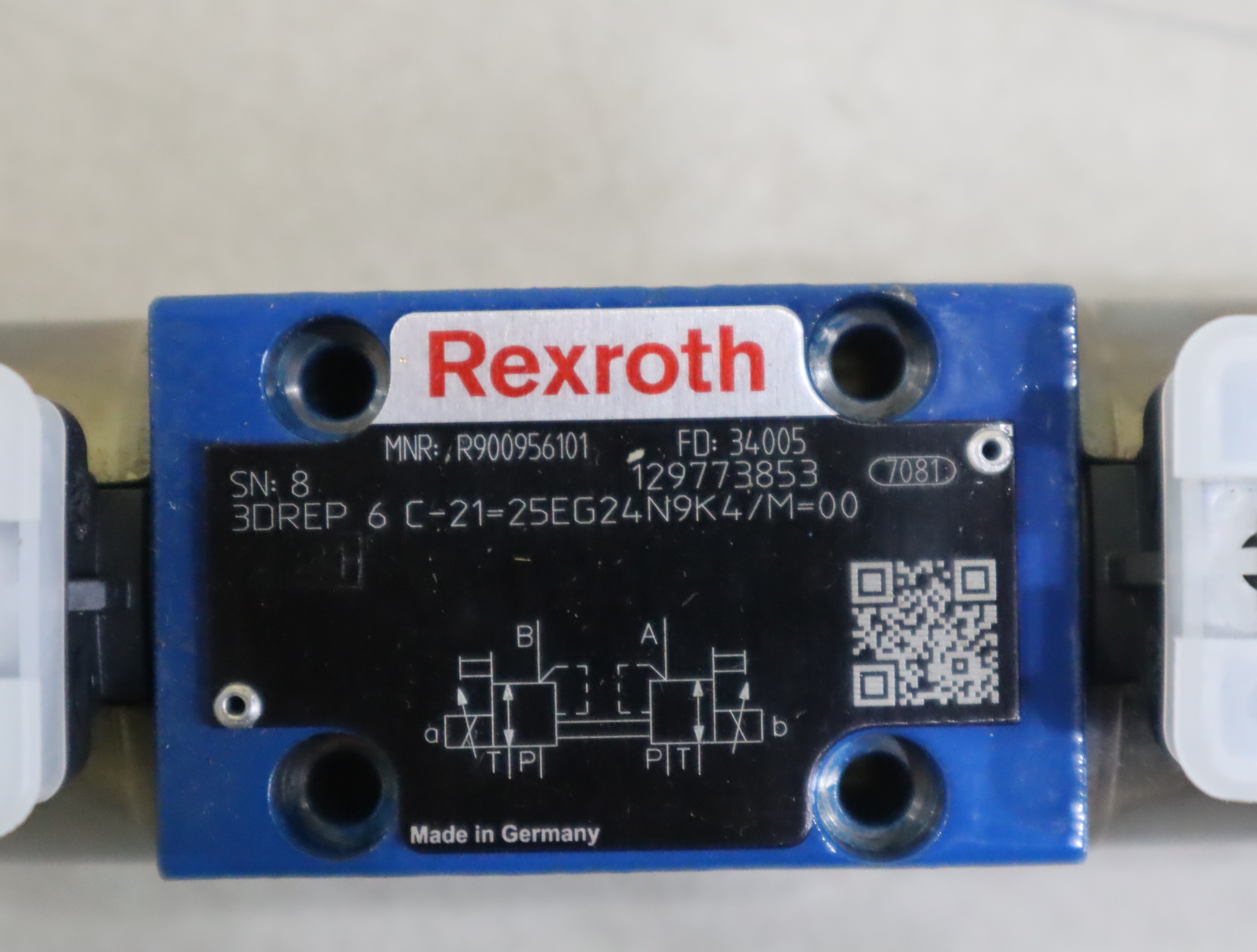 3DREP6C-21 25EG24N9K4/M 00 R900956101 德国力士乐REXROTH比例阀