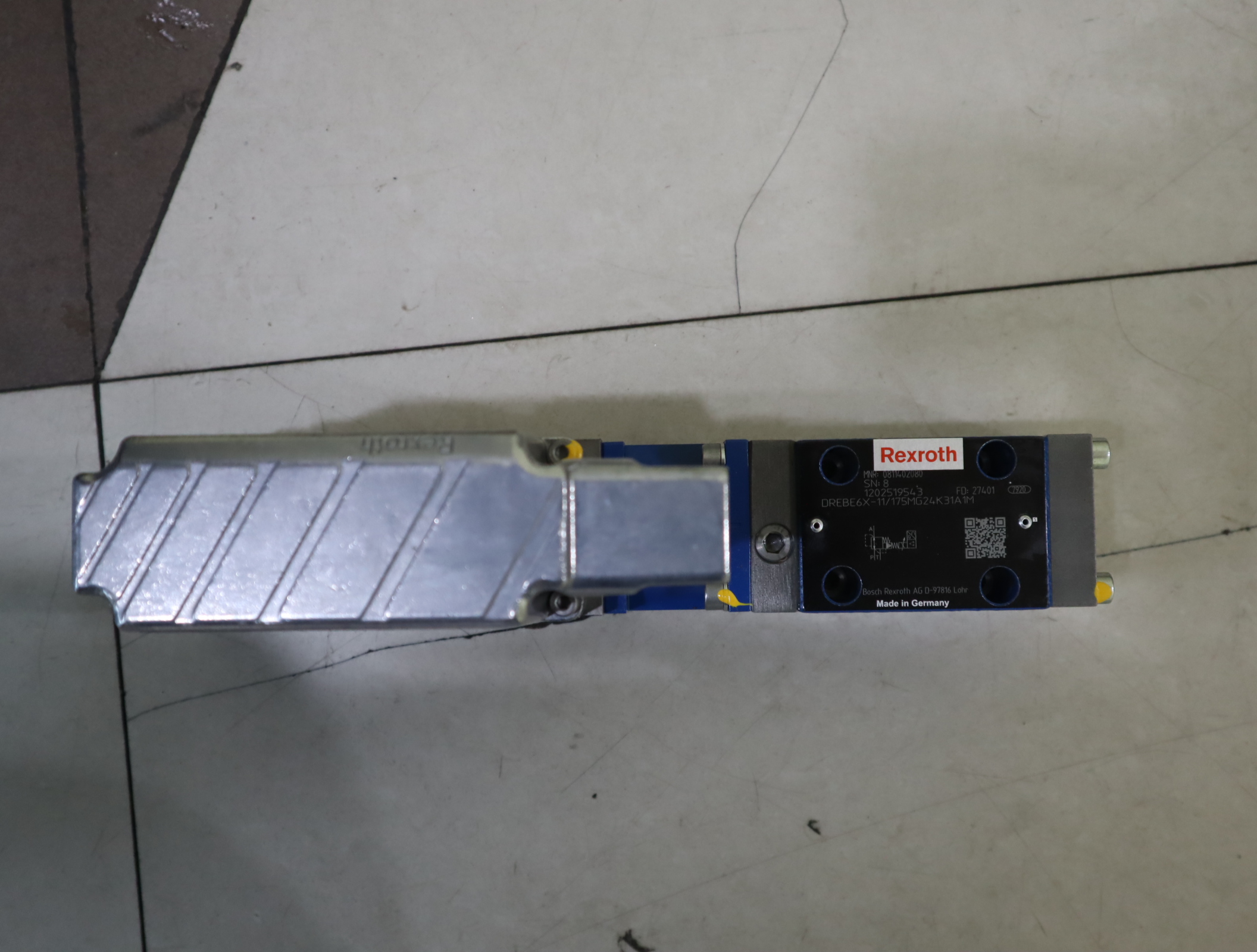 DREBE6X-1X/175MG24K31A1M 0811402080 德国力士乐REXROTH比例阀