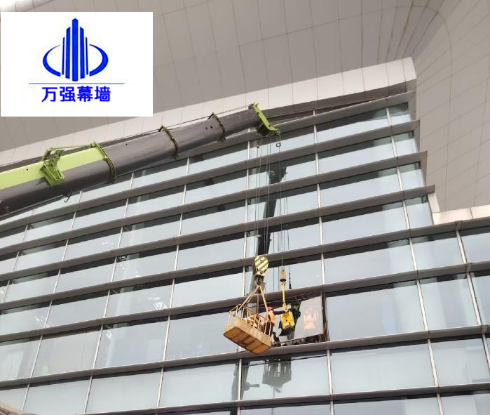 大厦玻璃幕墙安装
