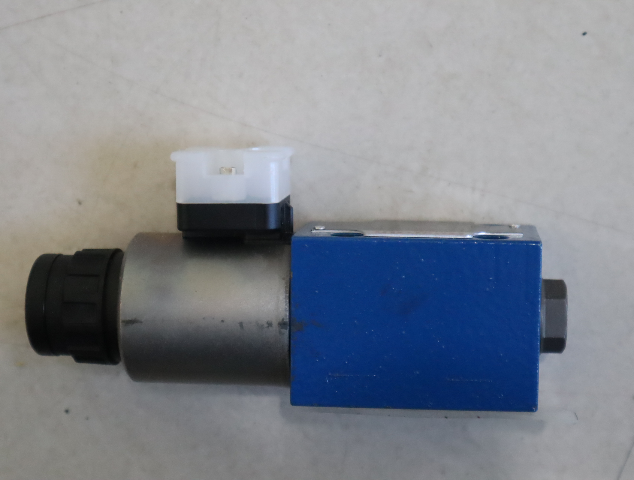 3DREP6A-2X/45EG24N9K4/M R900962045 德国力士乐REXROTH比例阀